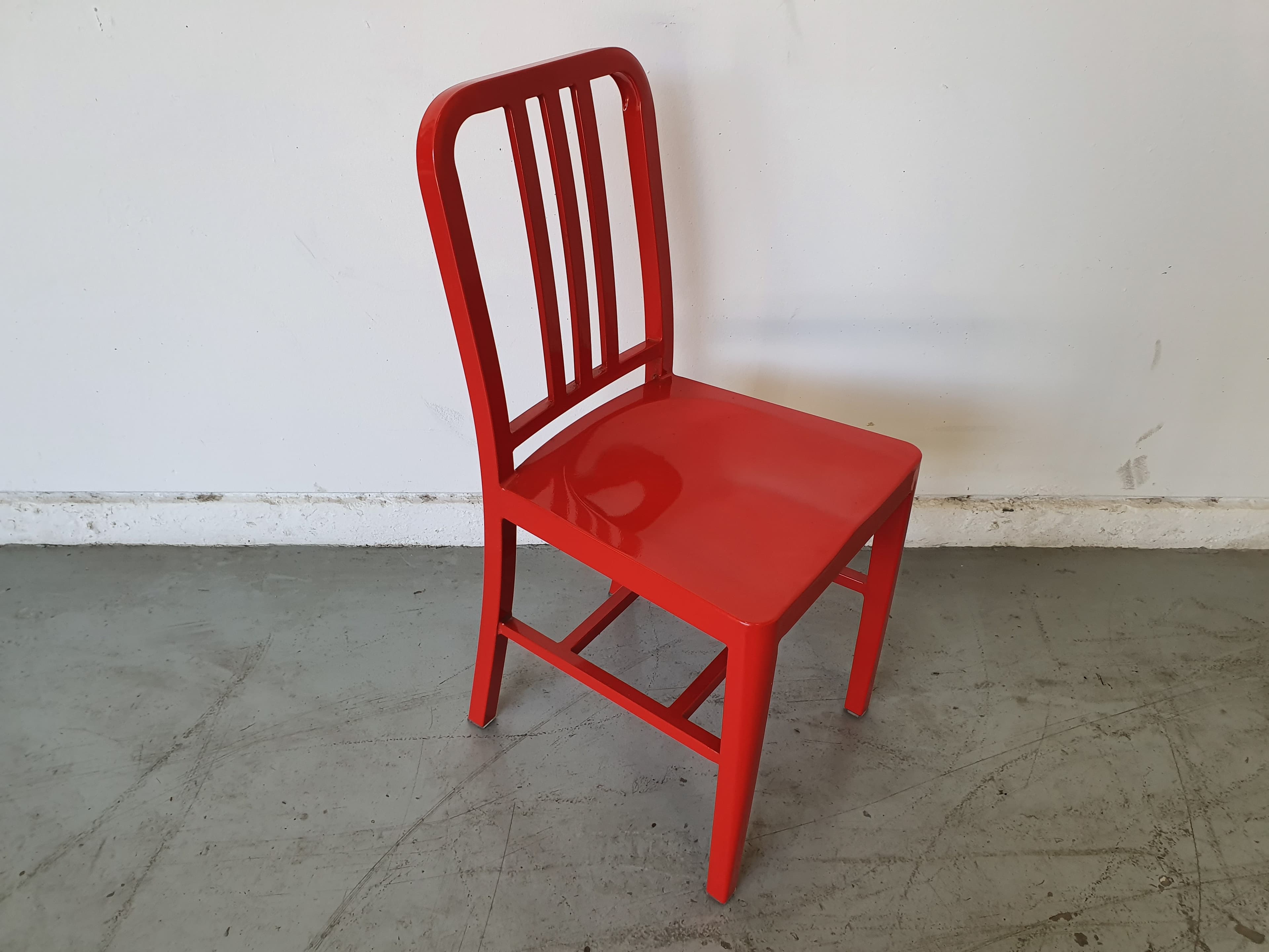 Chair — image 3
