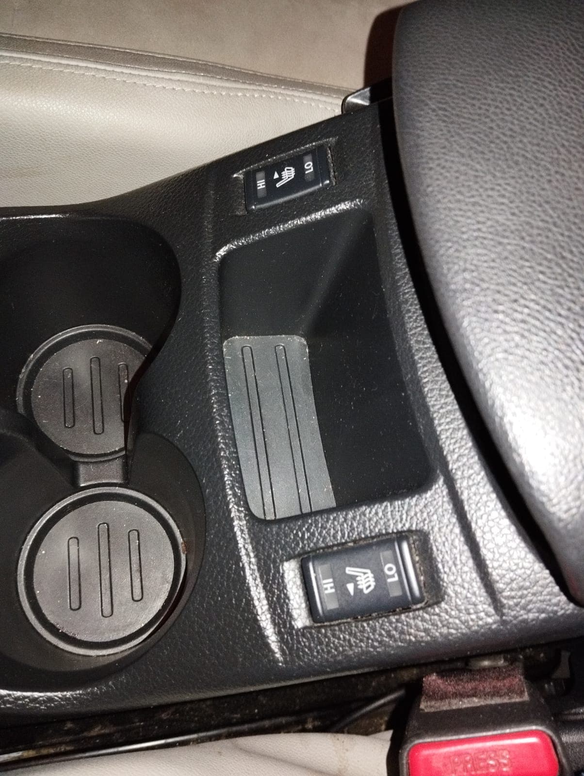 Nissan Qashqai II 1.6 dCi · Ano 2015 — imagem 23