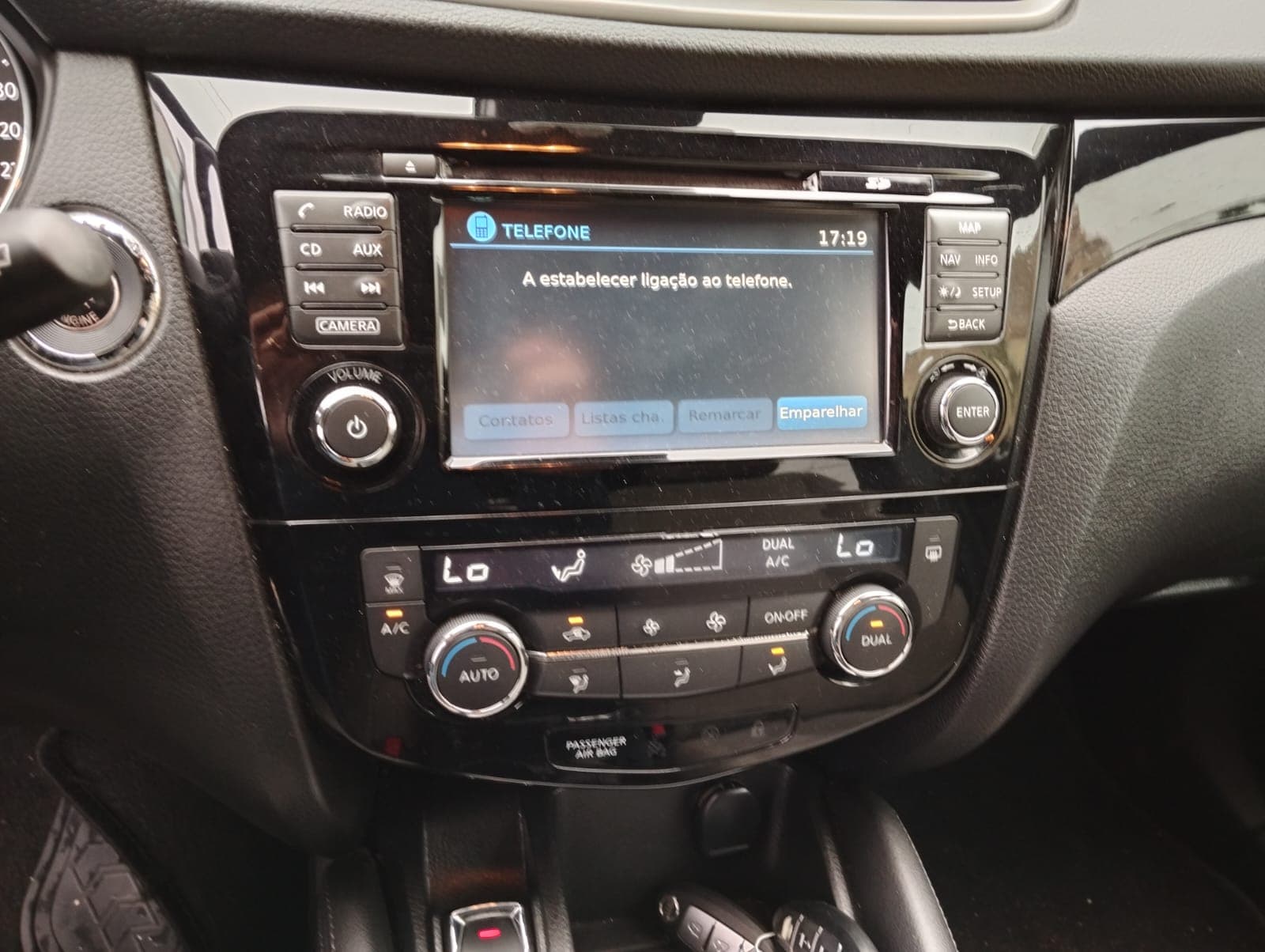 Nissan Qashqai II 1.6 dCi · Ano 2015 — imagem 12