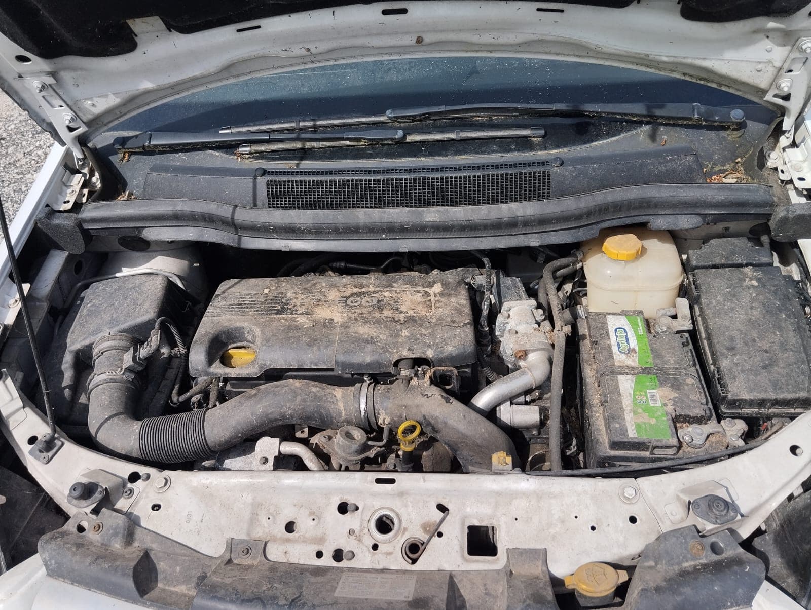 Opel Zafira 1.7 CDTI · Ano 2011 — image 15