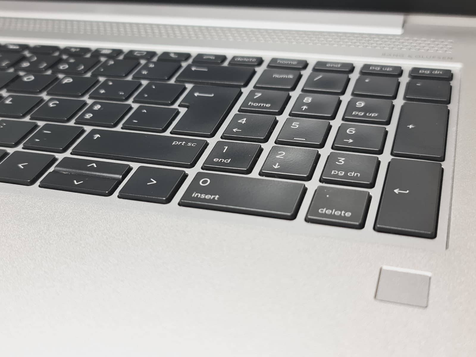 Portátil HP EliteBook 755 G5 — imagen 6