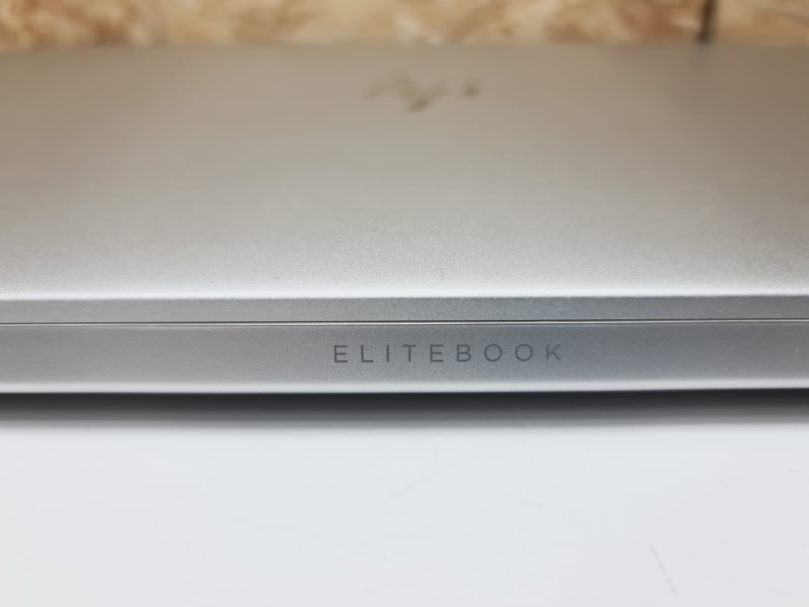 Portátil HP EliteBook 755 G5 — imagen 8