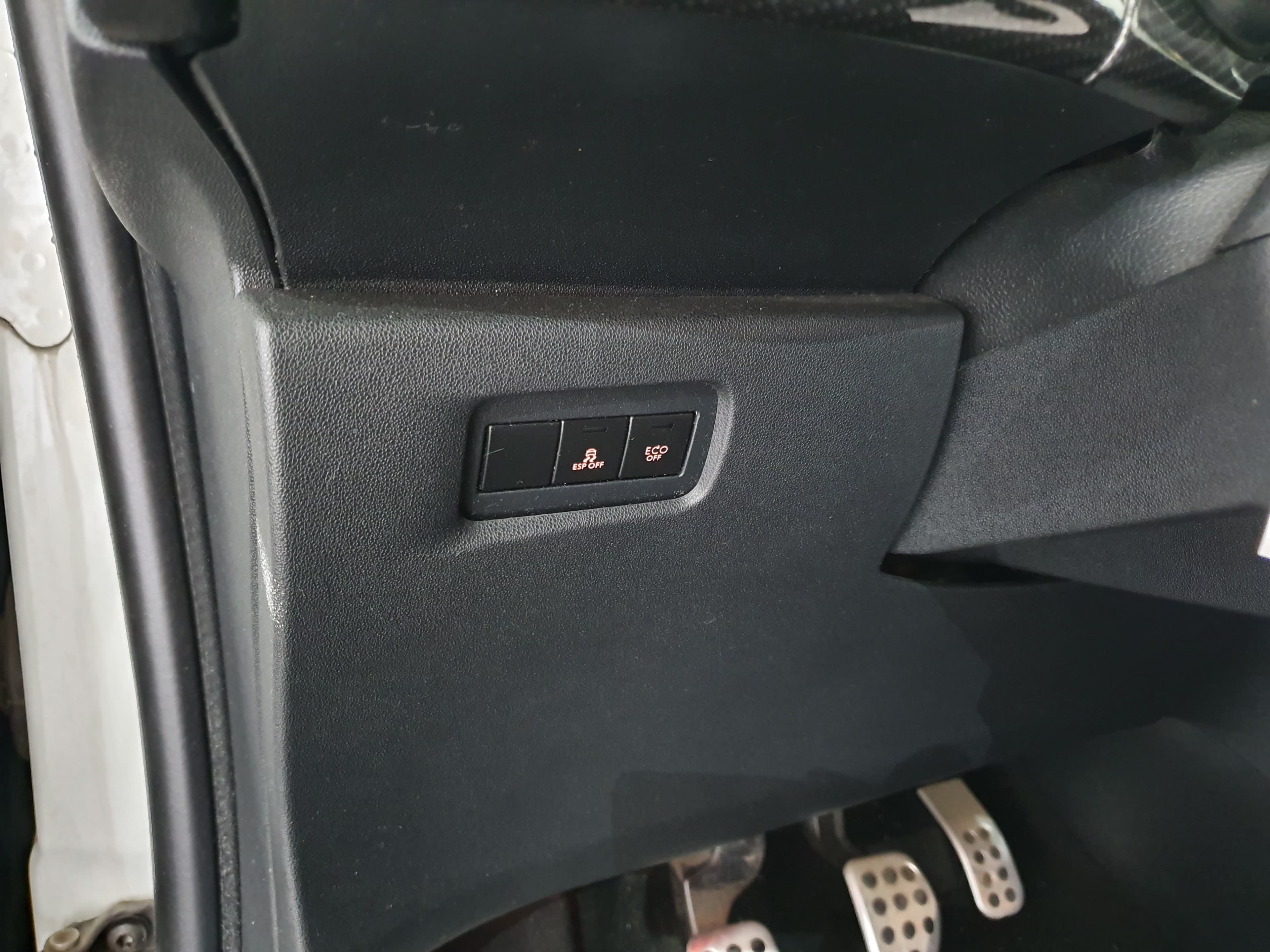 Citroën DS3 · Ano 2012 — image 41