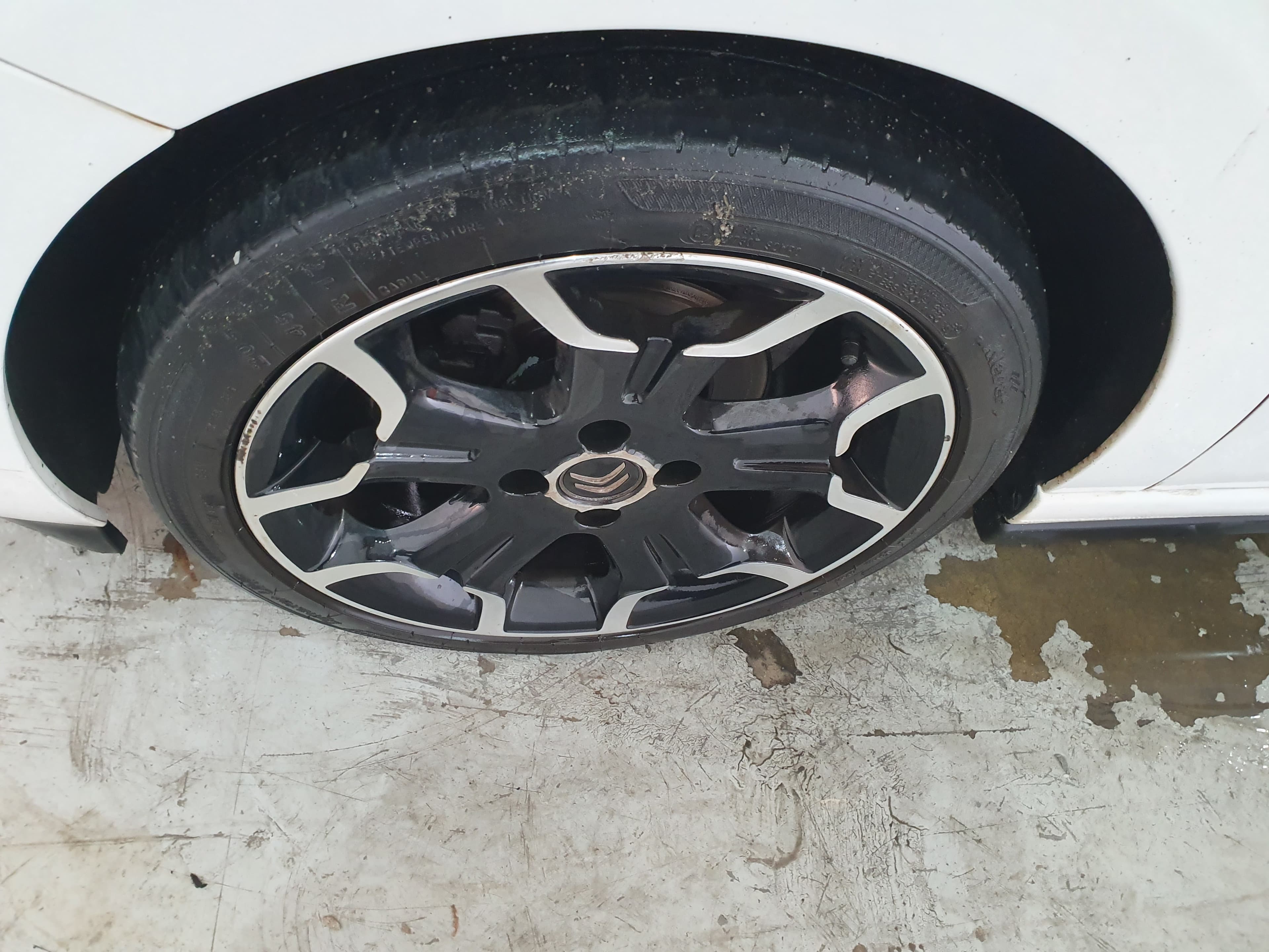 Citroën DS3 · Ano 2012 — image 15
