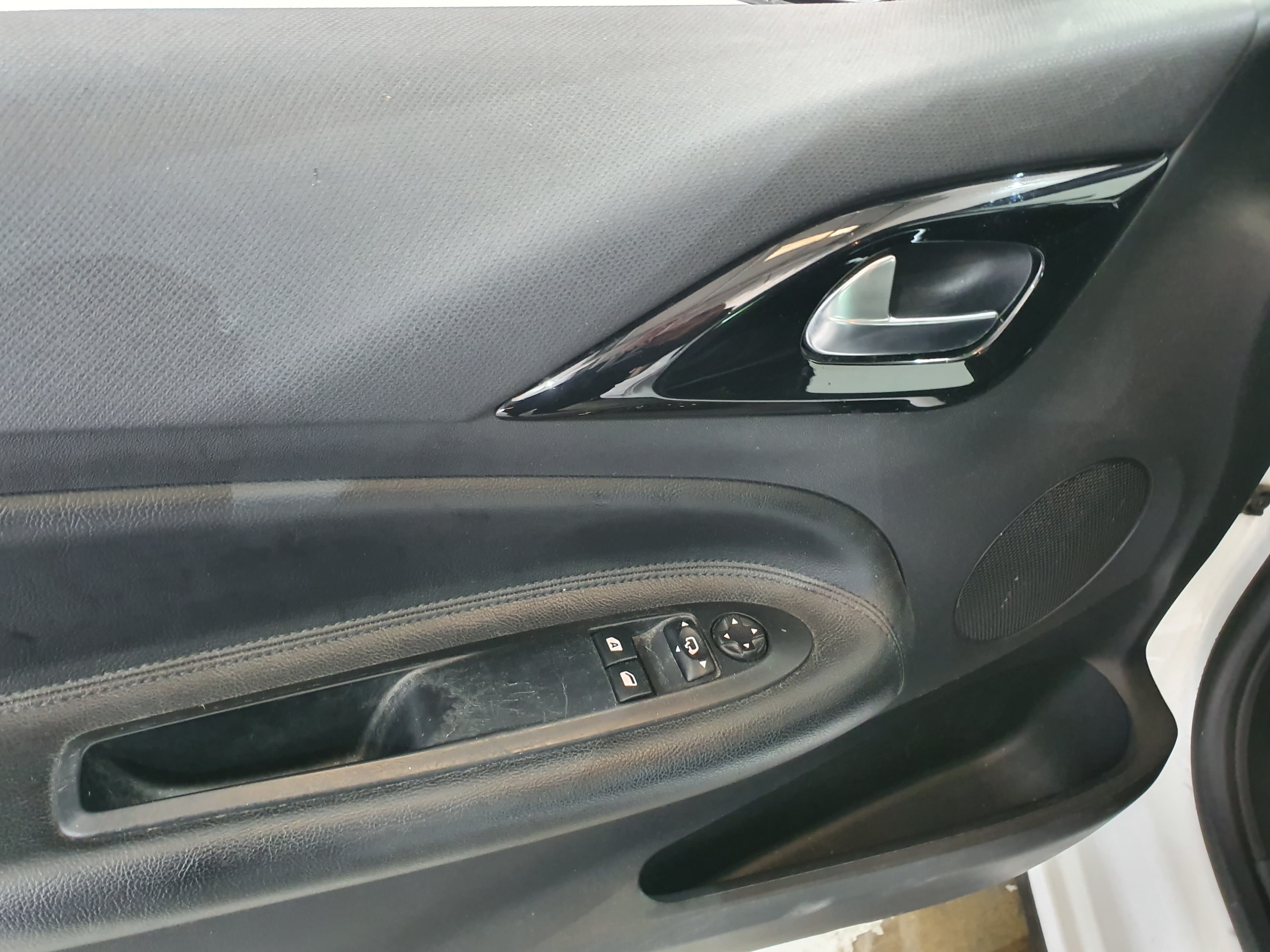 Citroën DS3 · Ano 2012 — image 25
