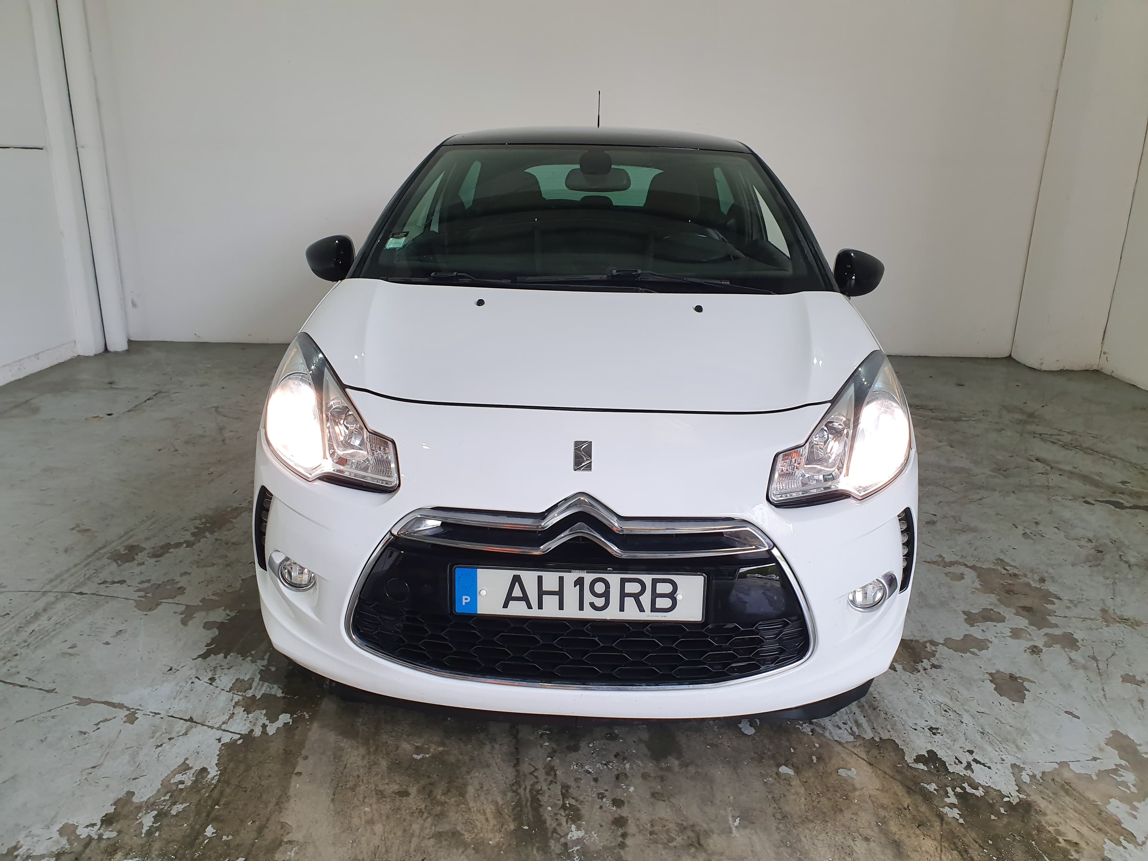 Citroën DS3 · Ano 2012 — image 2
