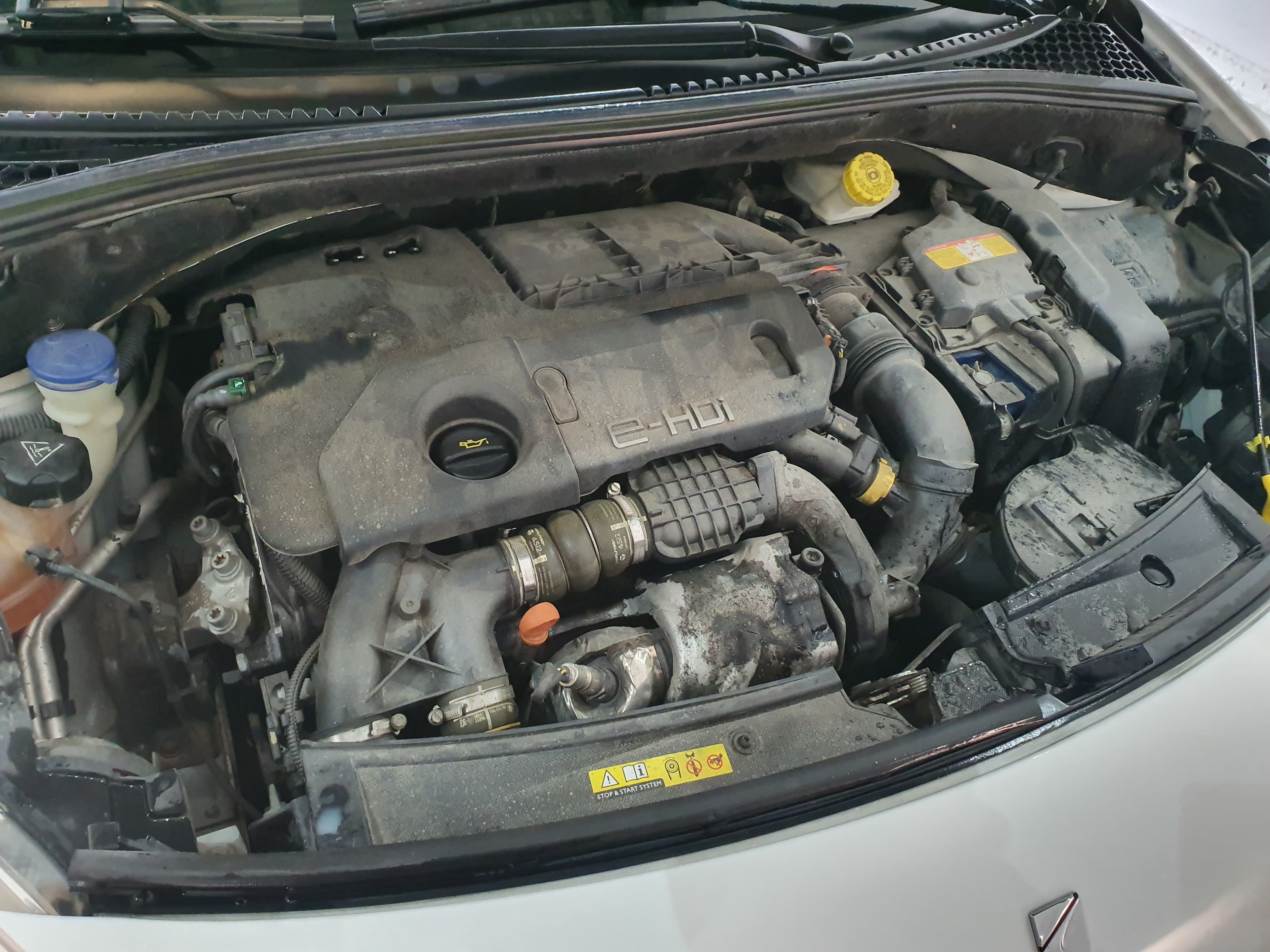Citroën DS3 · Ano 2012 — image 10