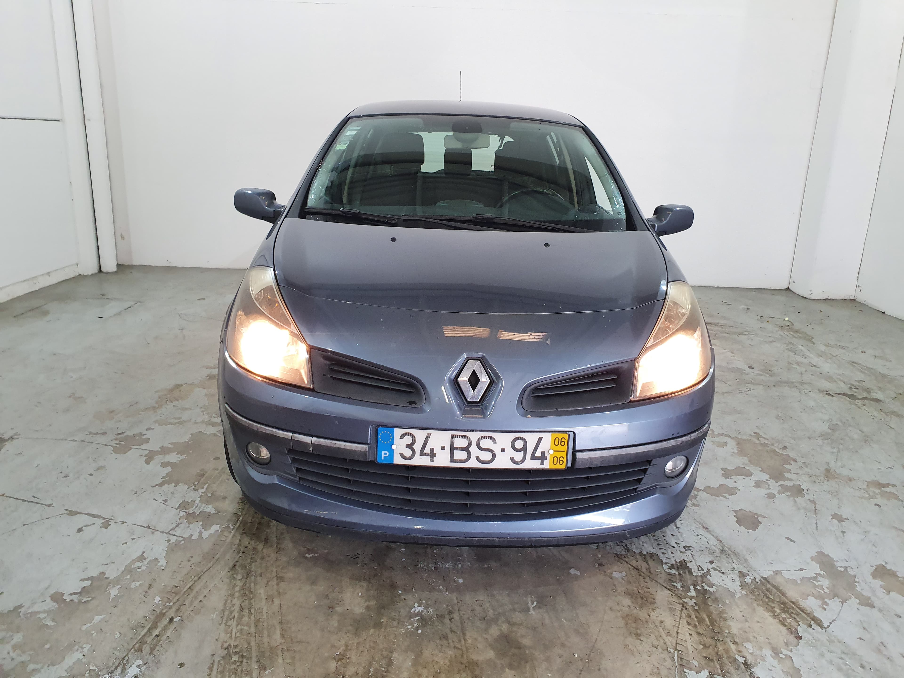 Renault Clio · Ano 2006 — imagen 2