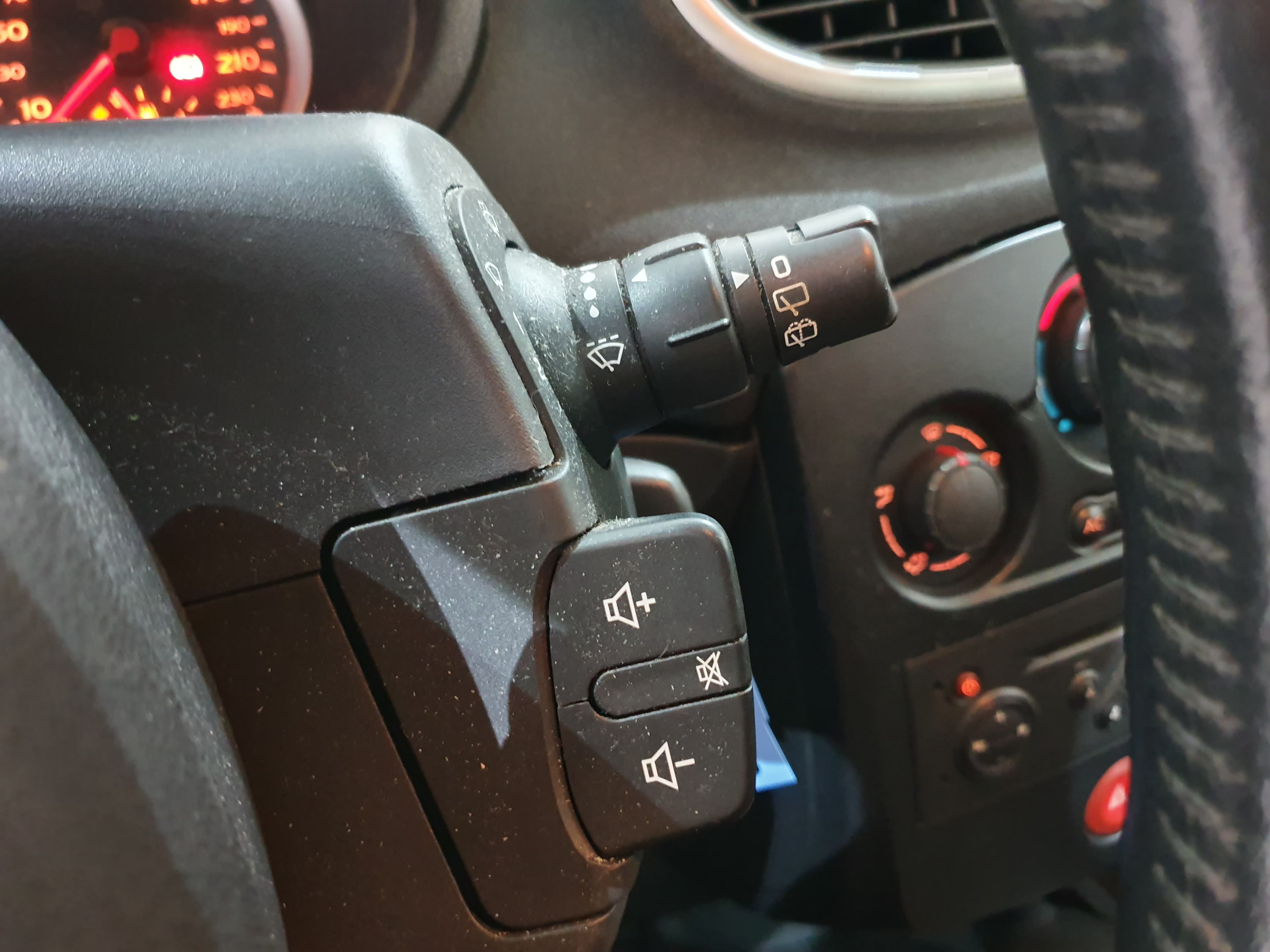 Renault Clio · Ano 2006 — imagen 41