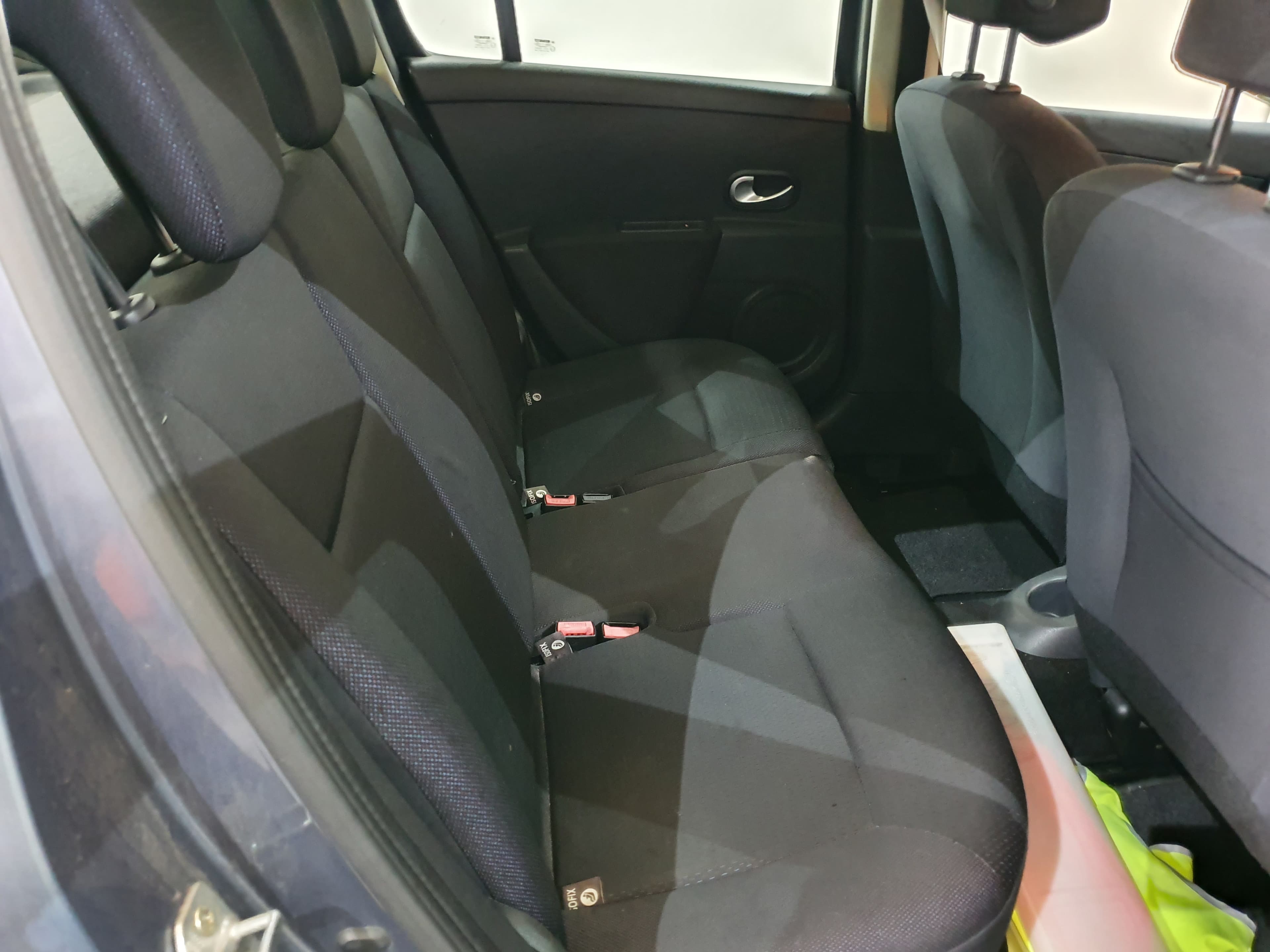 Renault Clio · Ano 2006 — imagen 26