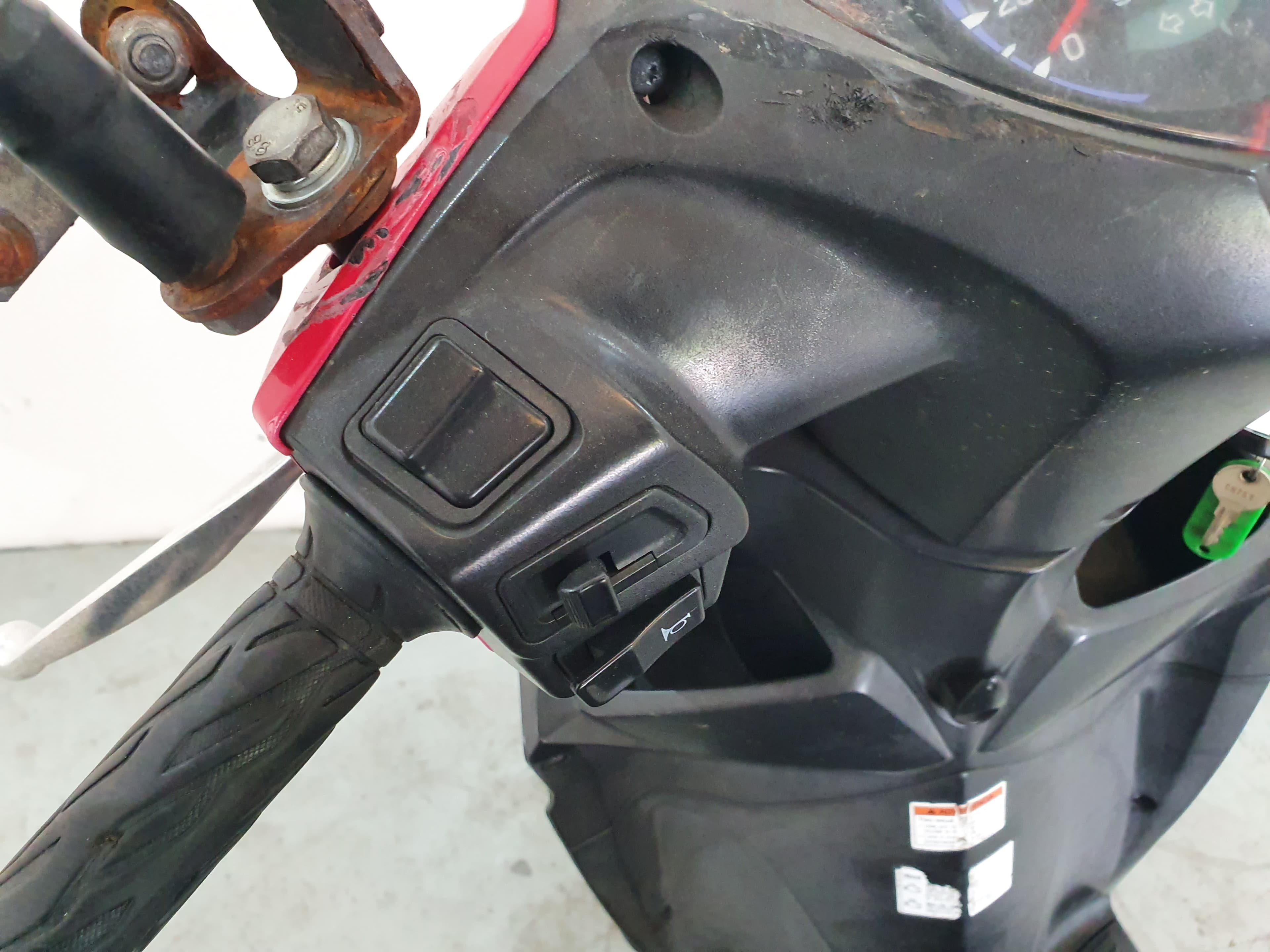 Suzuki UK 110 Address · Ano 2015 — imagem 12