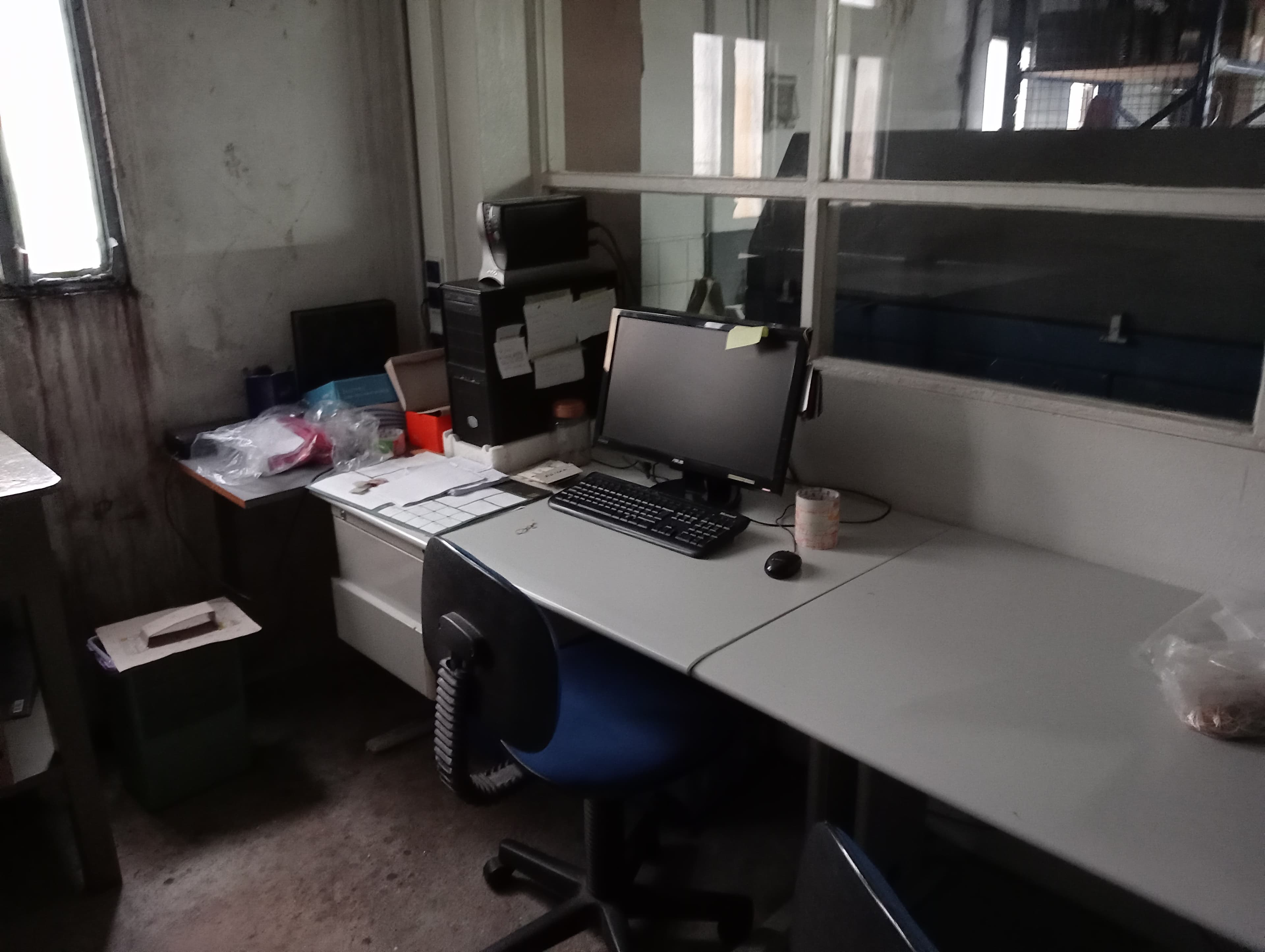 Equipamiento de Oficina — imagen 8