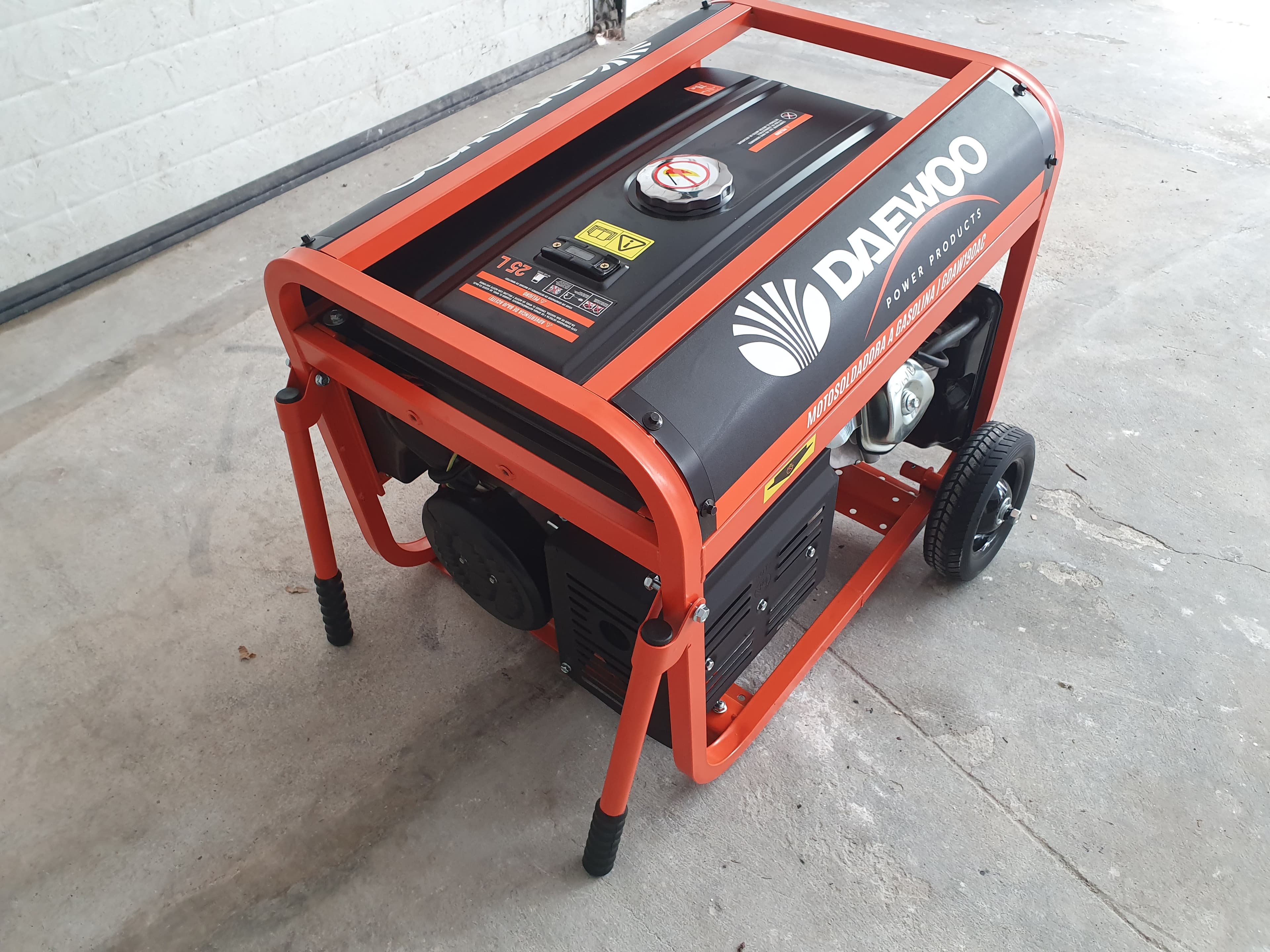 MOTO SOLDADOR GASOLINA DAEWOO — imagem 3
