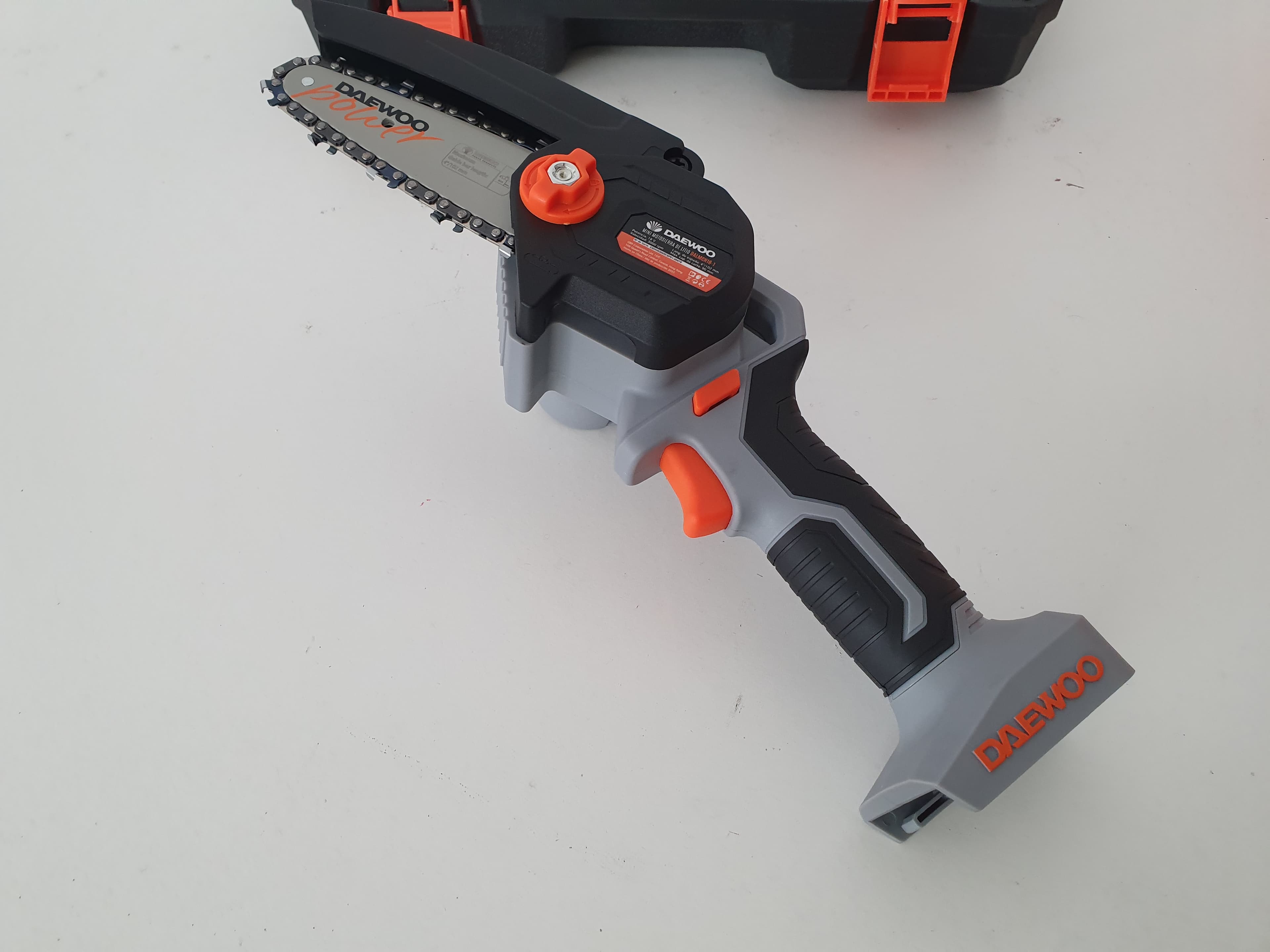 MINI SERRA BATERIA DAEWOO — imagem 2