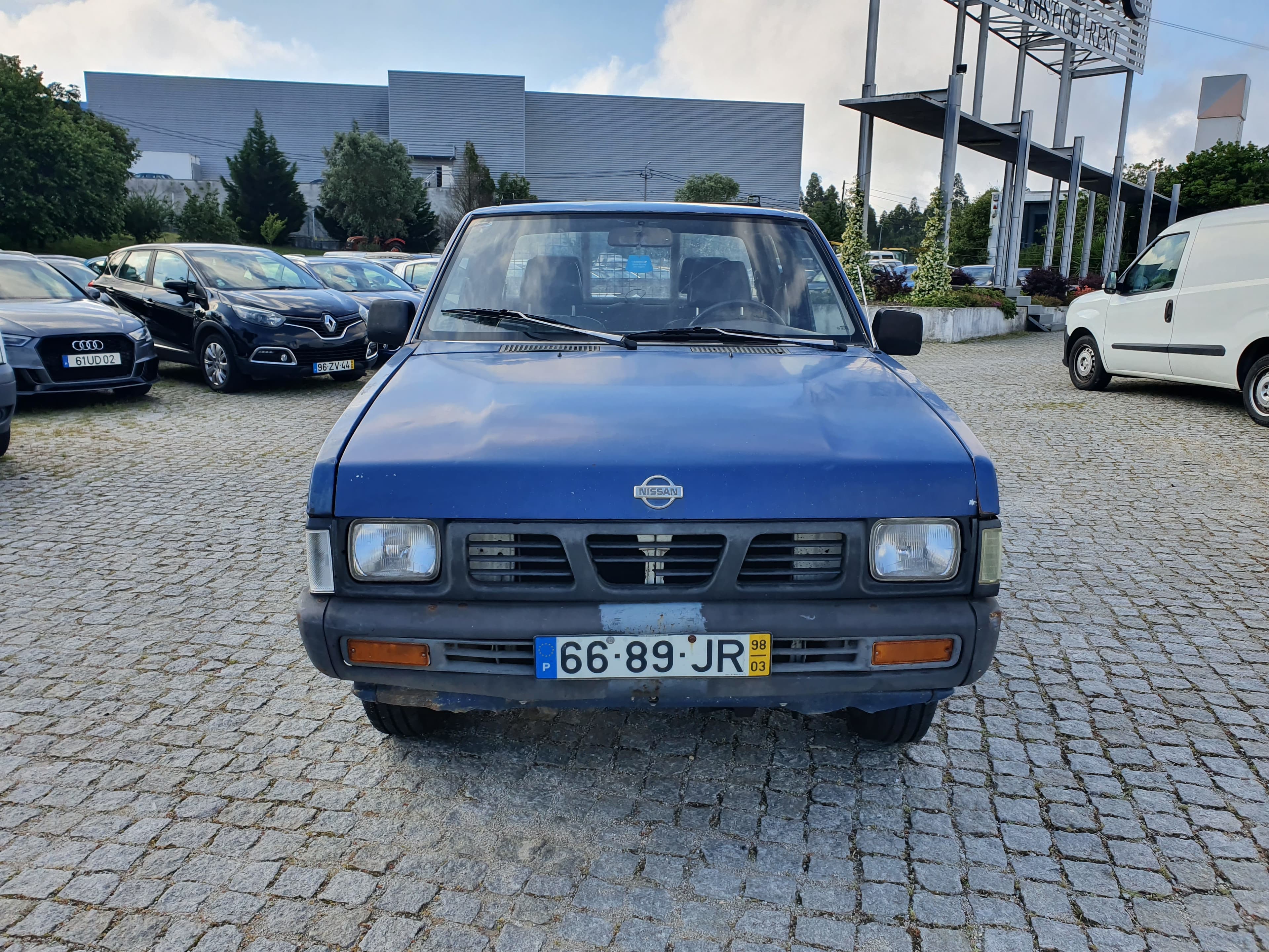 Nissan Pick Up · Ano 1998 — imagen 3