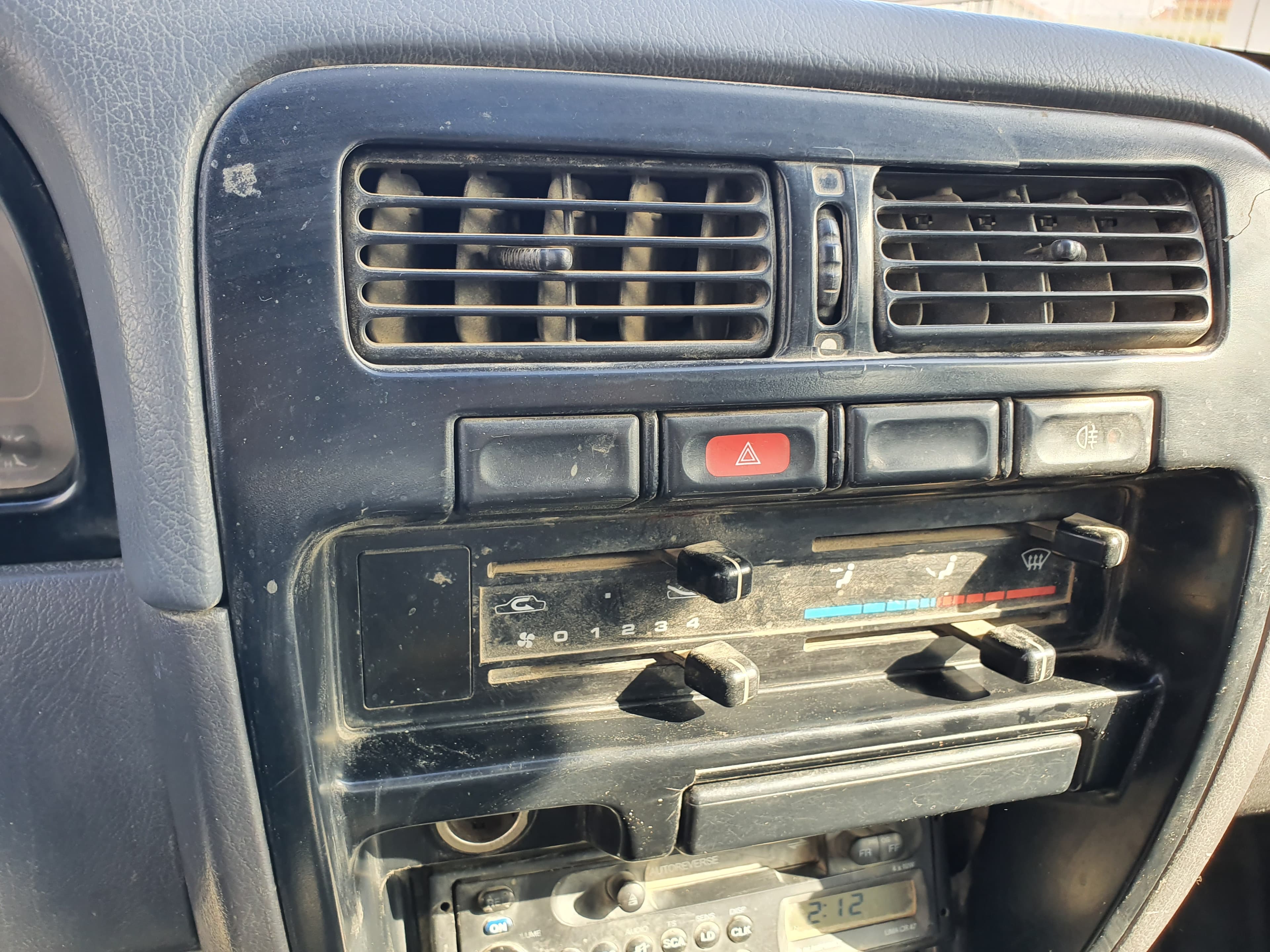 Nissan Pick Up · Ano 1998 — imagen 33
