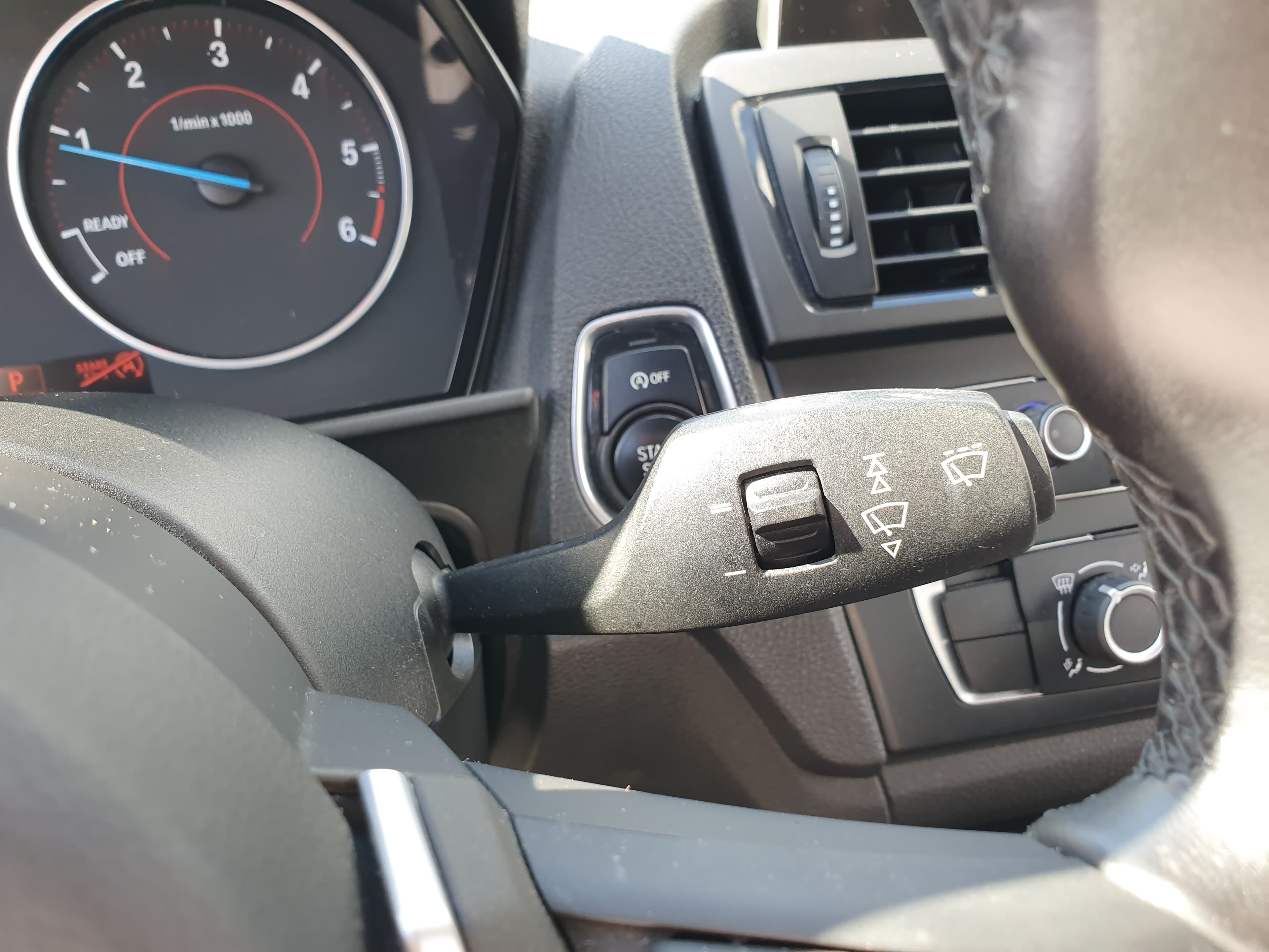 BMW 218D · Ano 2014 — image 35
