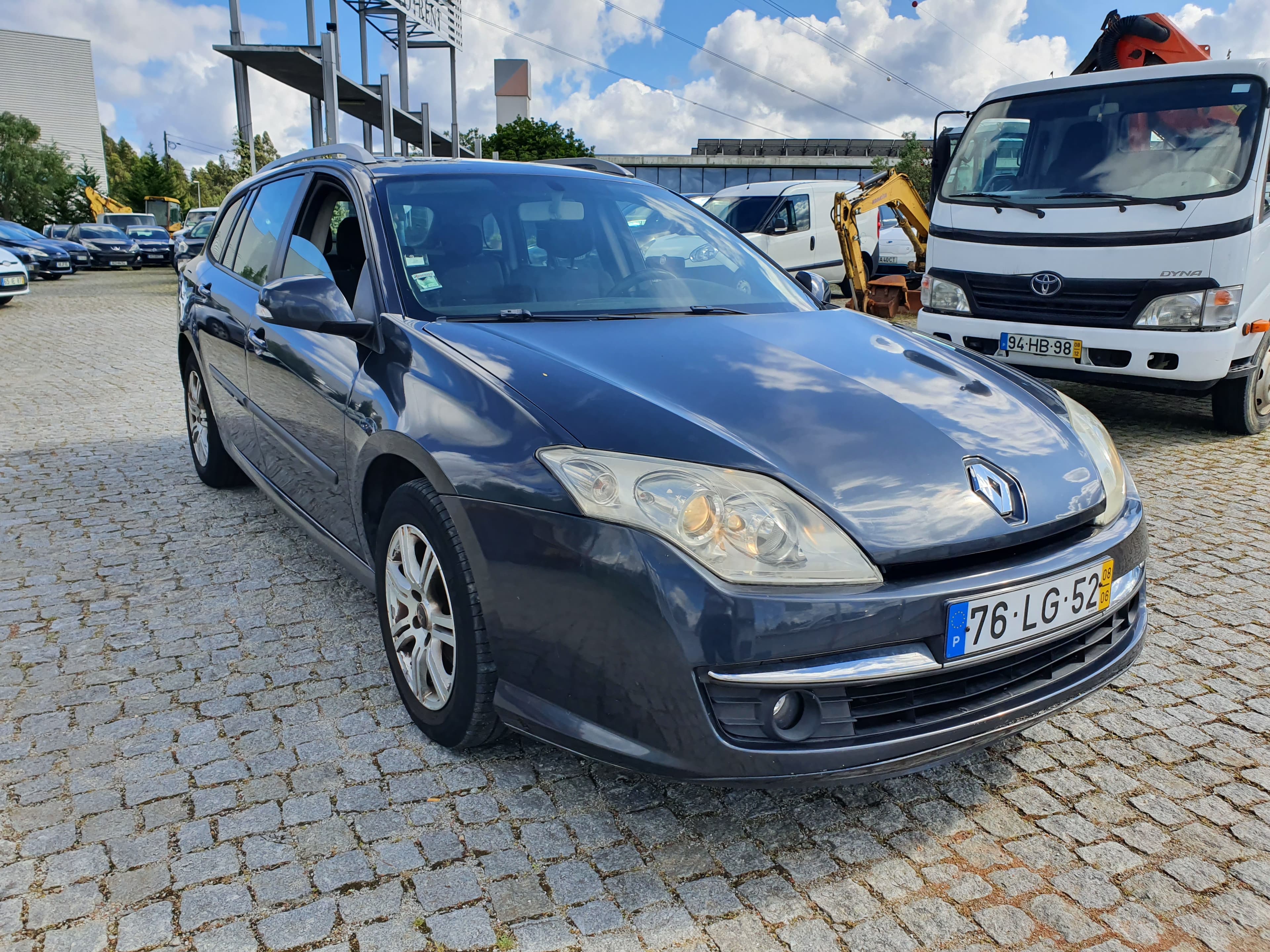 Renault Laguna · Ano 2008 — imagen 1