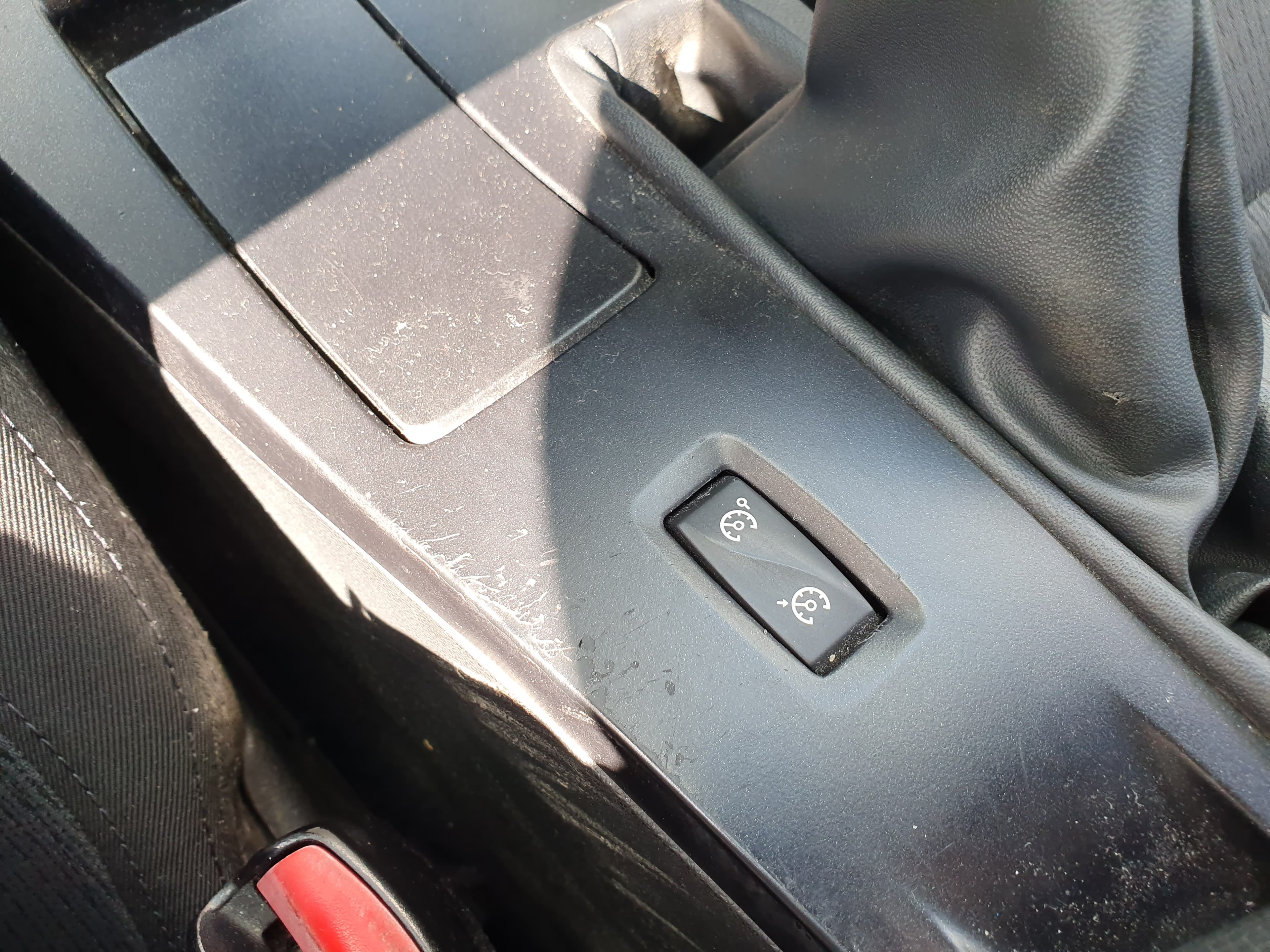 Renault Laguna · Ano 2008 — imagen 37