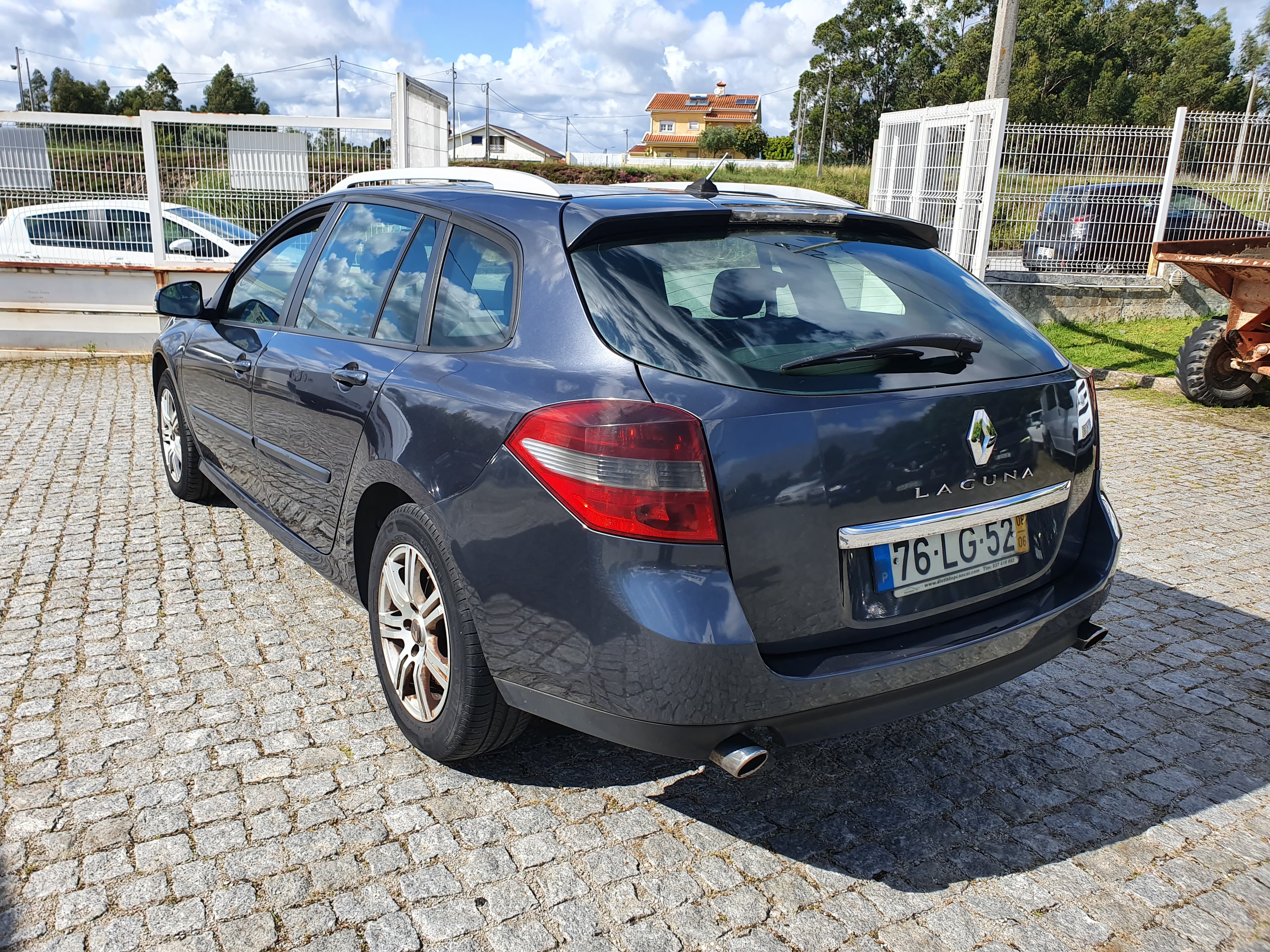 Renault Laguna · Ano 2008 — imagen 6