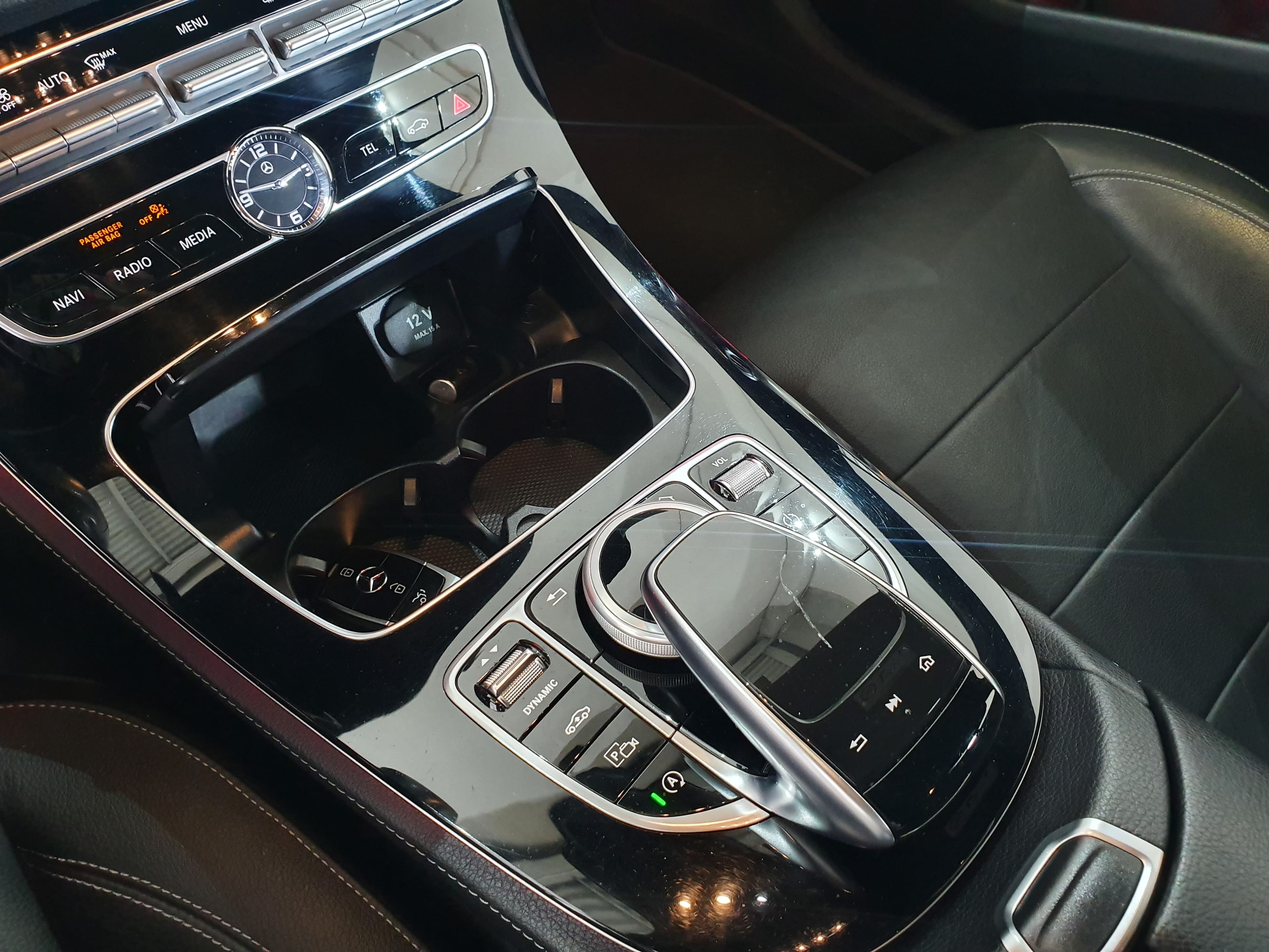 Mercedes-Benz E220D 4 Matic All Terrain Avantgarde · Ano 2017 — imagem 36