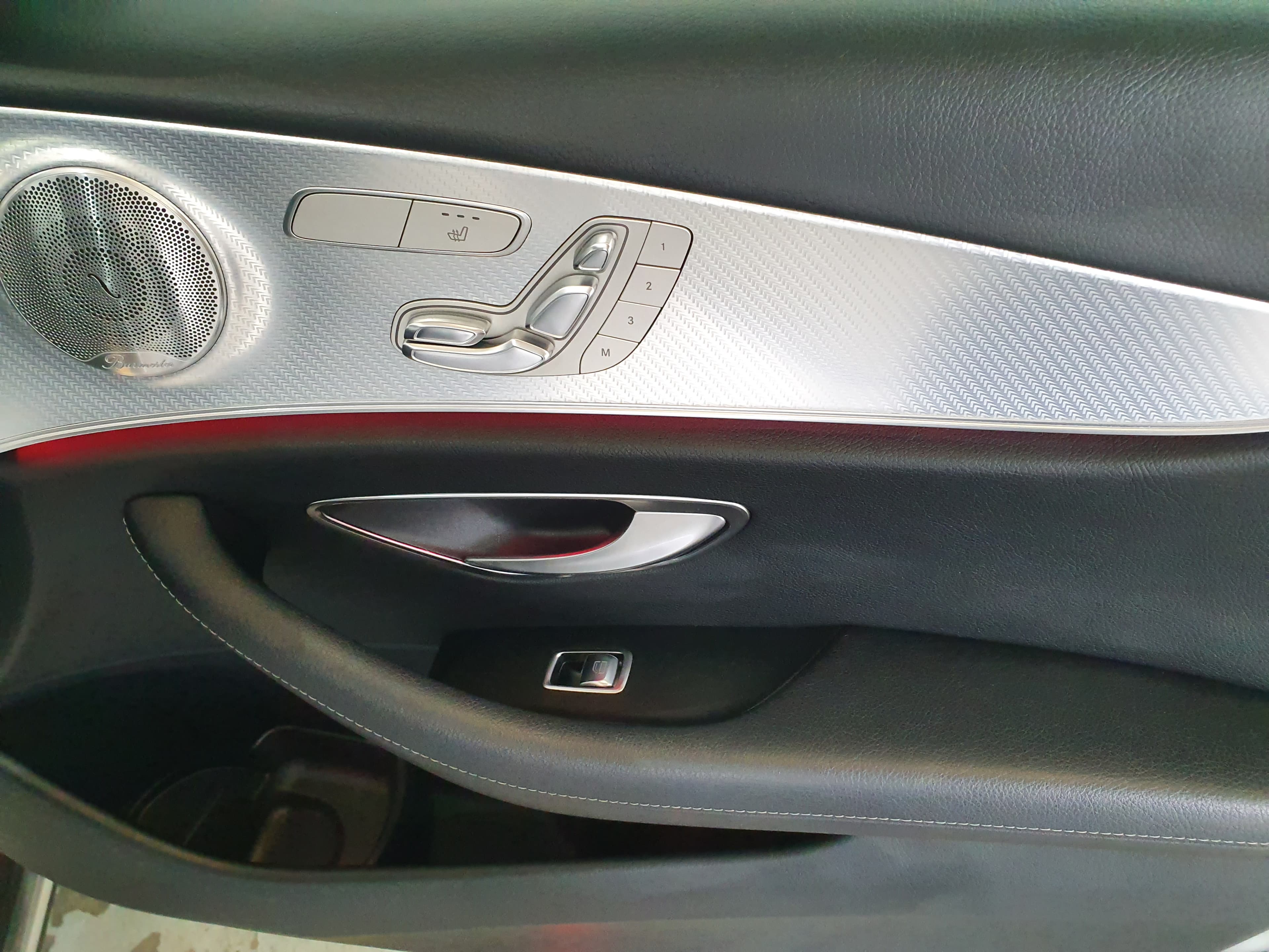 Mercedes-Benz E220D 4 Matic All Terrain Avantgarde · Ano 2017 — imagem 27