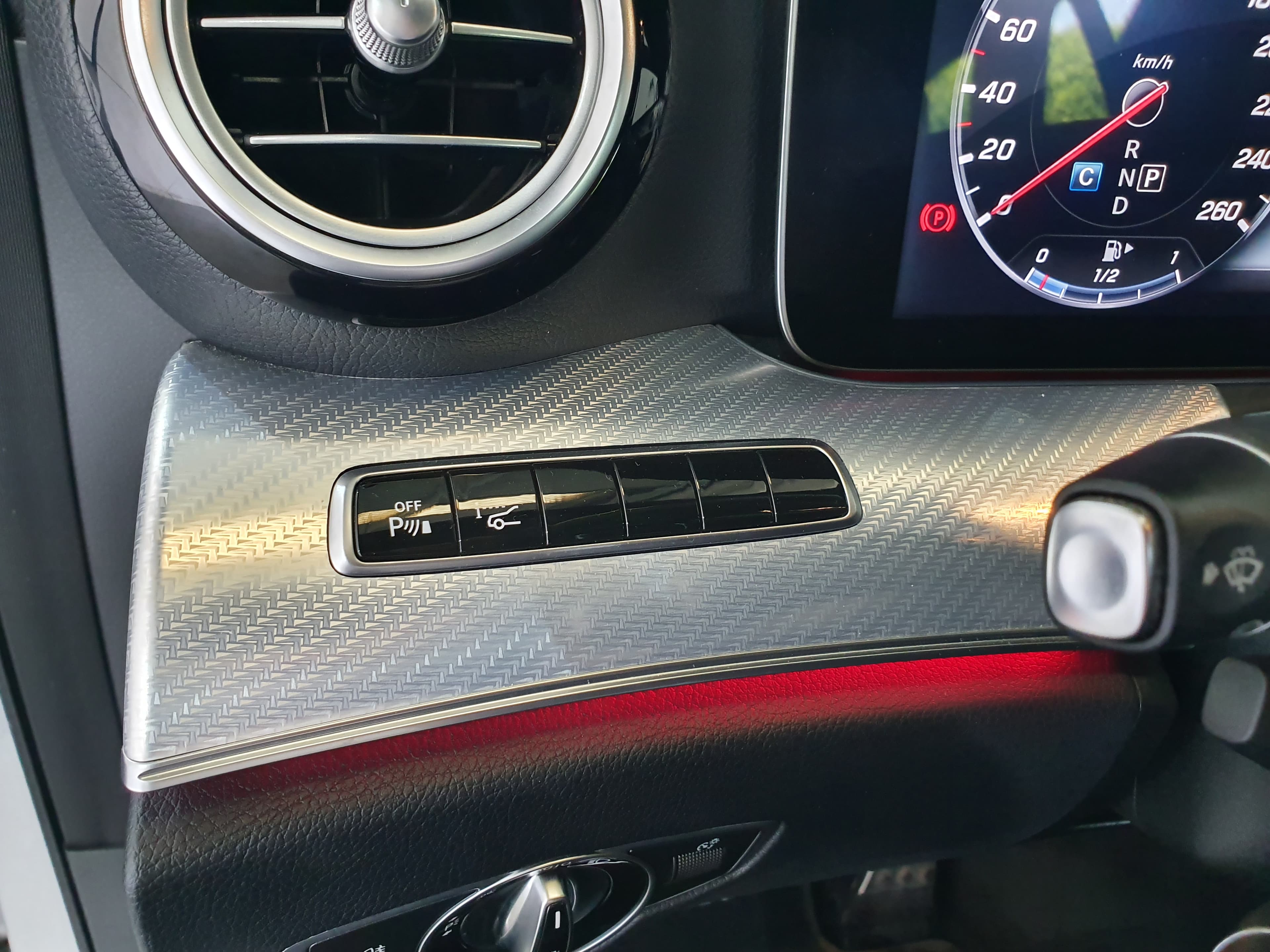 Mercedes-Benz E220D 4 Matic All Terrain Avantgarde · Ano 2017 — imagem 46