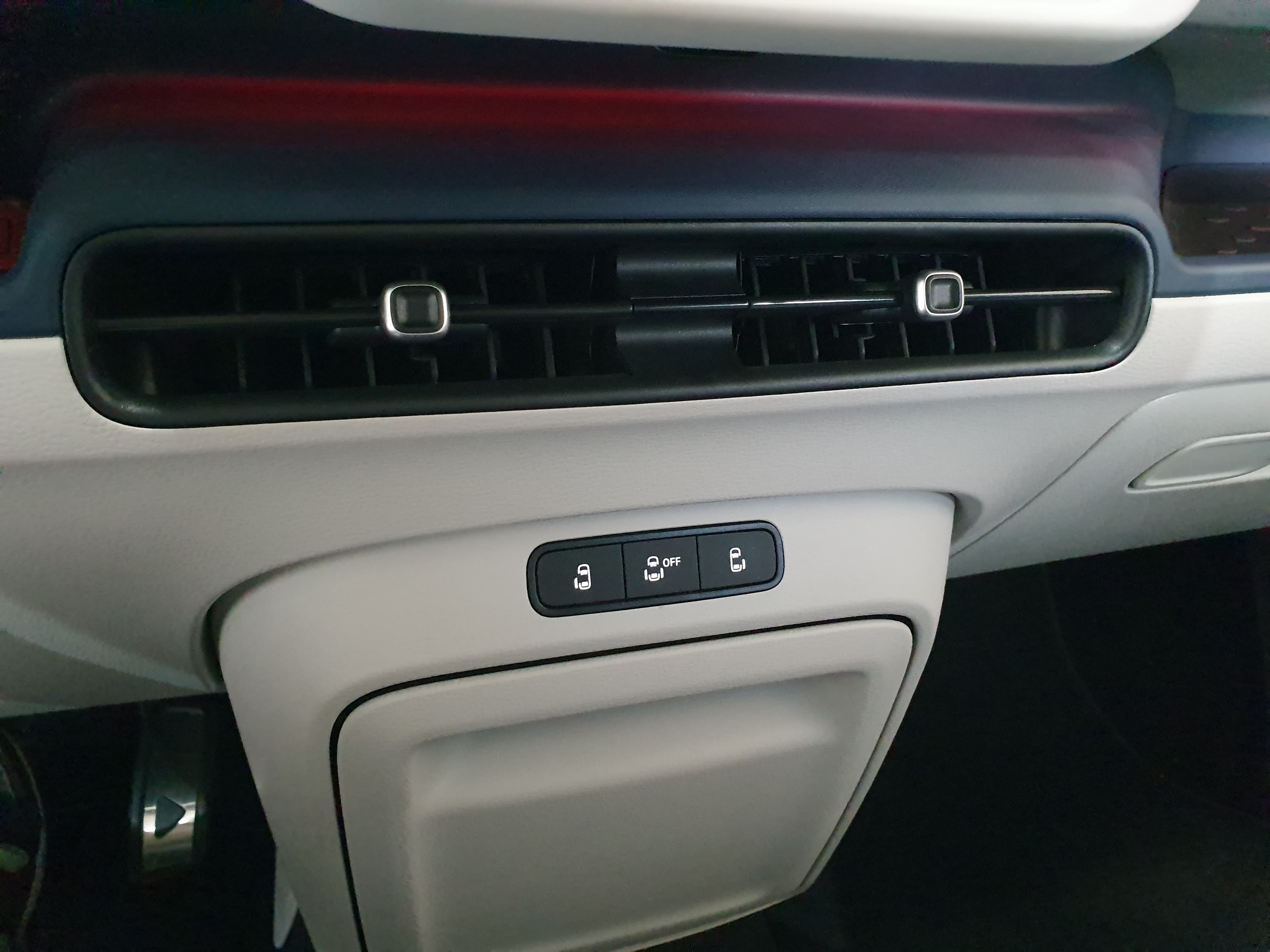 Volkswagen ID Buzz Totalmente Elétrica · Ano 2023 — imagem 33