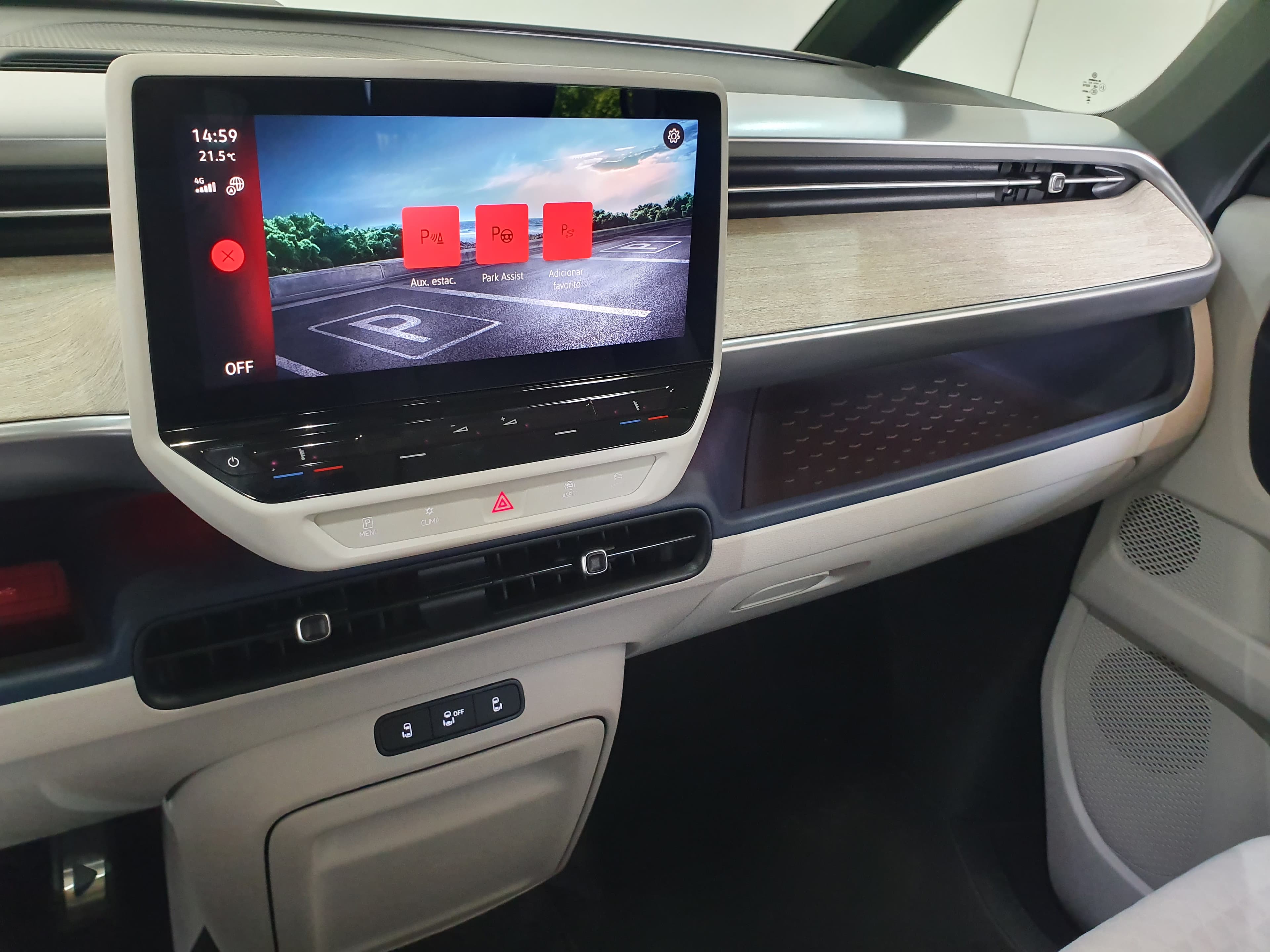 Volkswagen ID Buzz Totalmente Elétrica · Ano 2023 — imagem 35