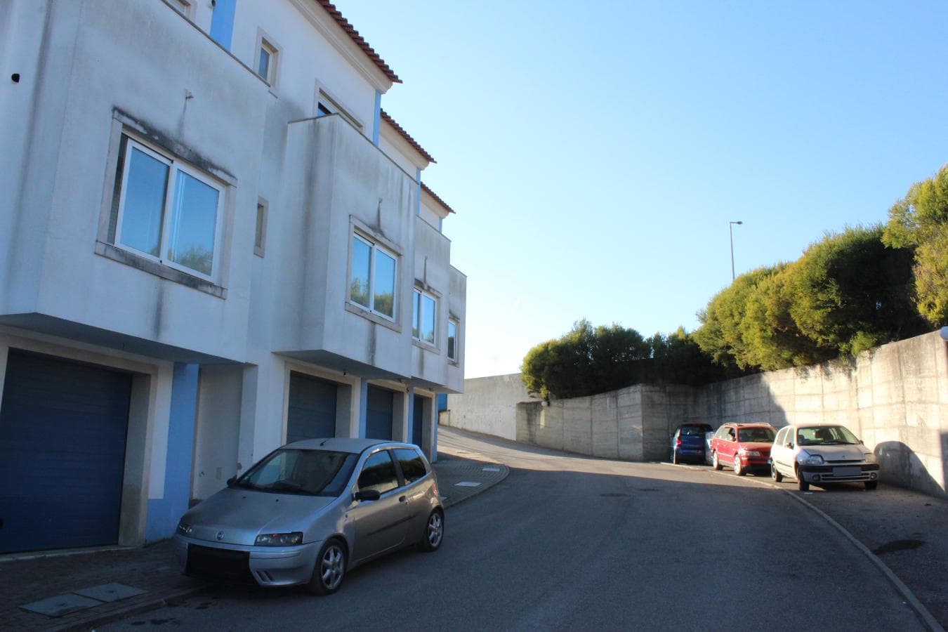 2 Moradias V4 + 2 Moradias V3 · Sintra — image 4