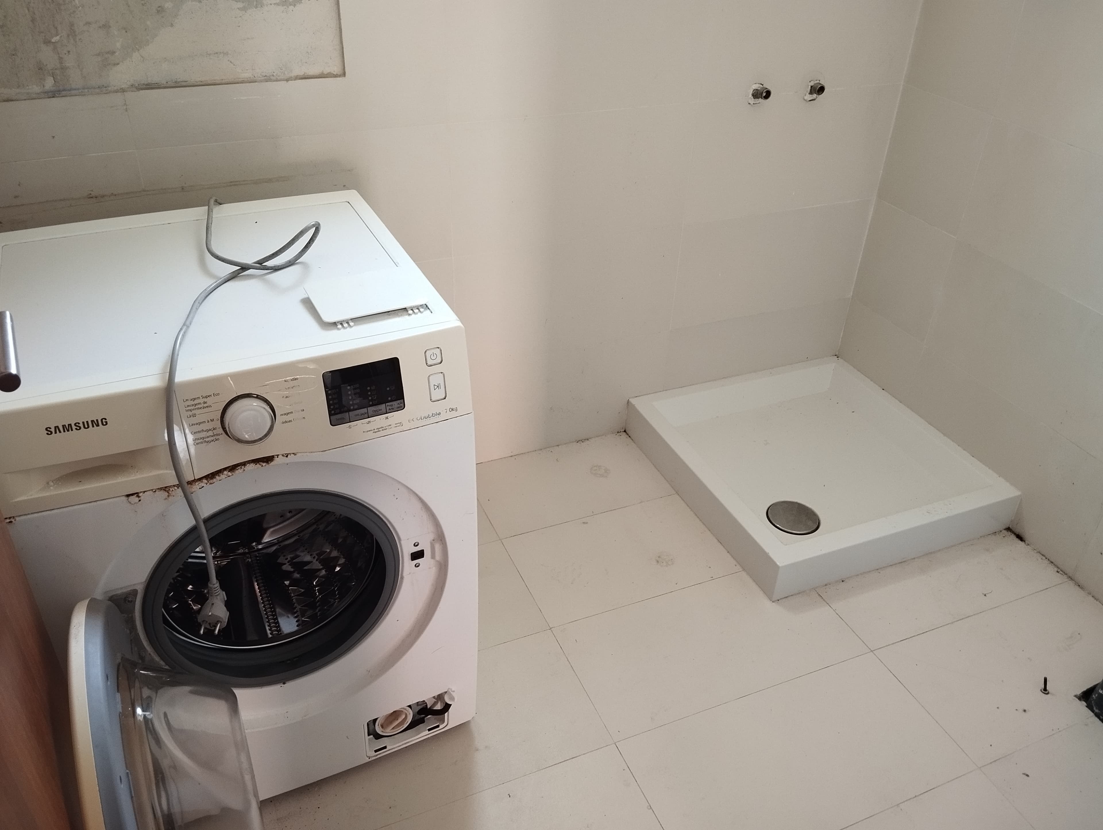 2 Moradias V4 + 2 Moradias V3 · Sintra — image 19