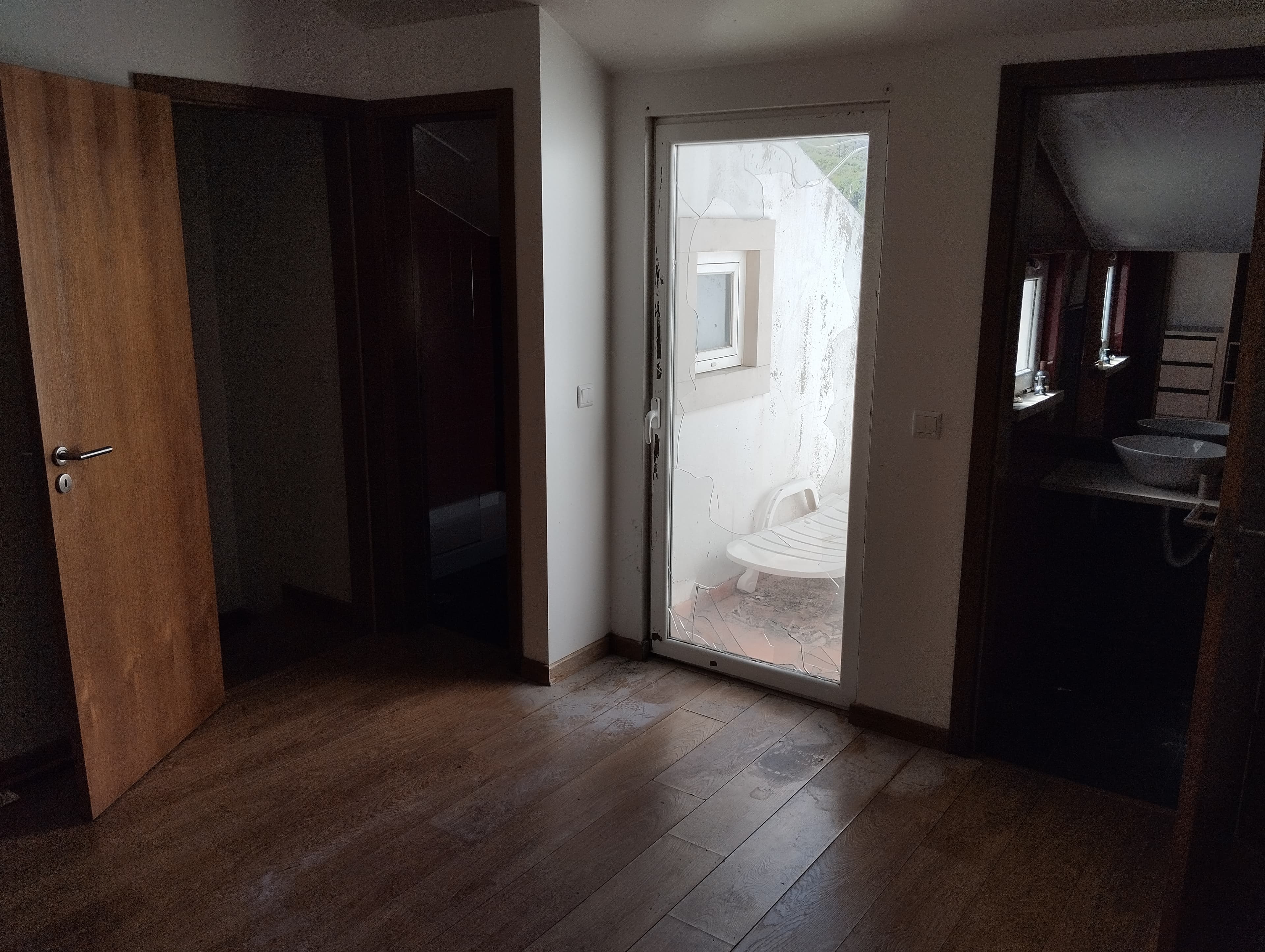 2 Moradias V4 + 2 Moradias V3 · Sintra — image 21