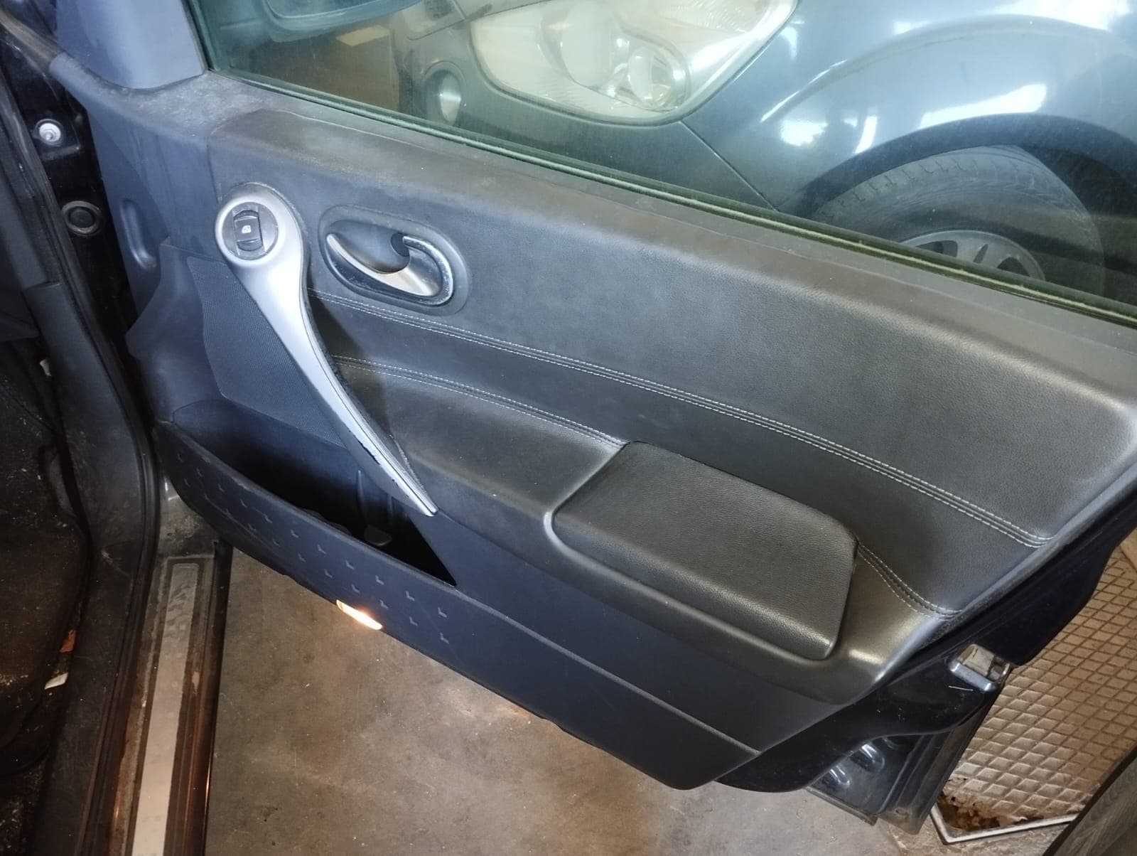 Renault Mégane 1.5 DCI · Ano 2006 — imagem 11