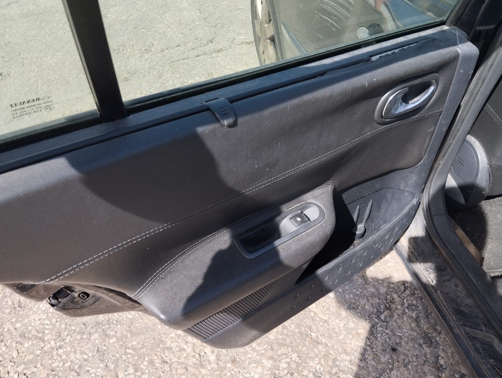 Renault Mégane 1.5 DCI · Ano 2006 — imagem 14