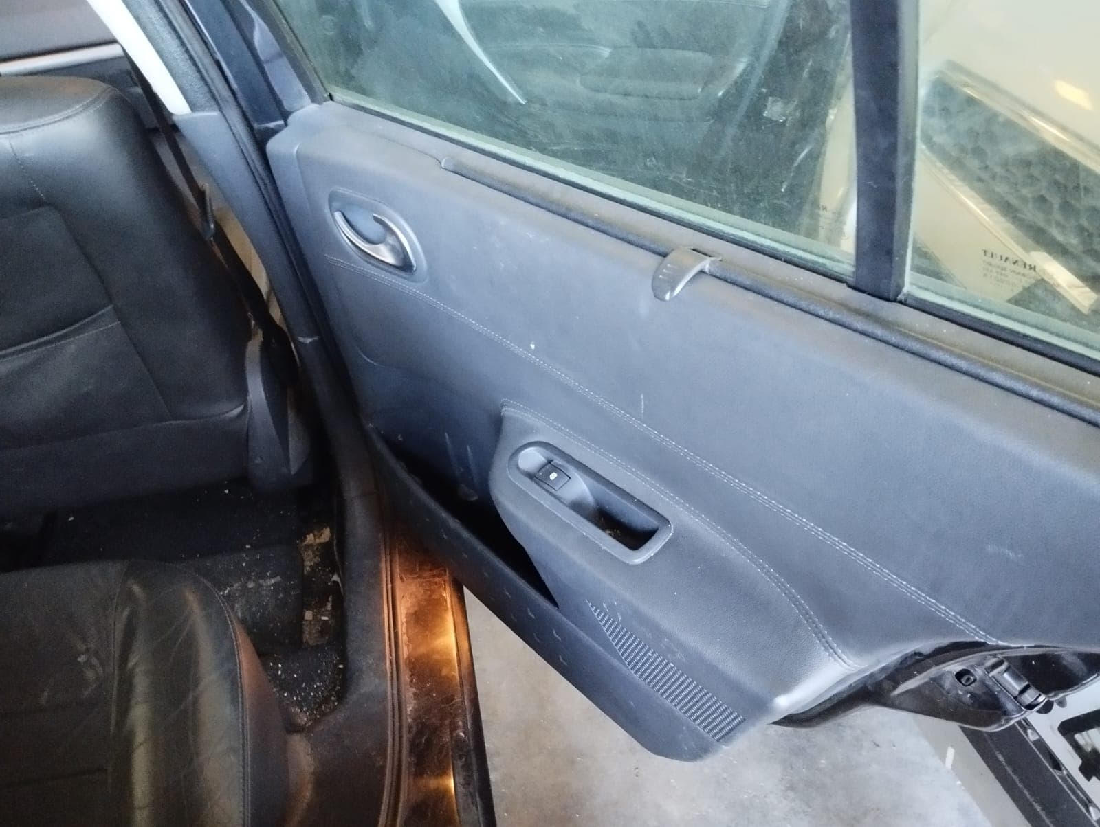 Renault Mégane 1.5 DCI · Ano 2006 — imagem 22