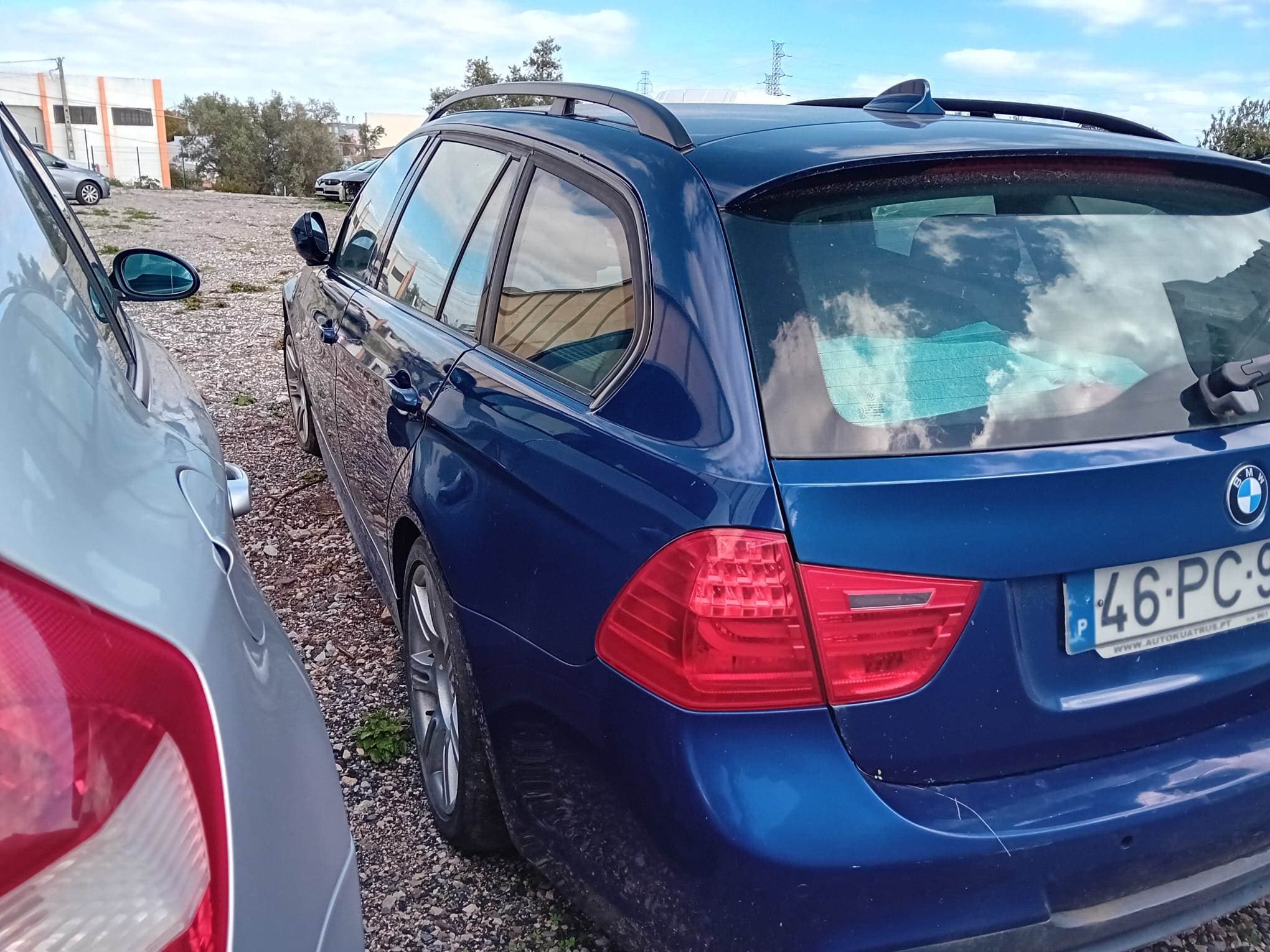 BMW 318D · Ano 2010 — imagem 5