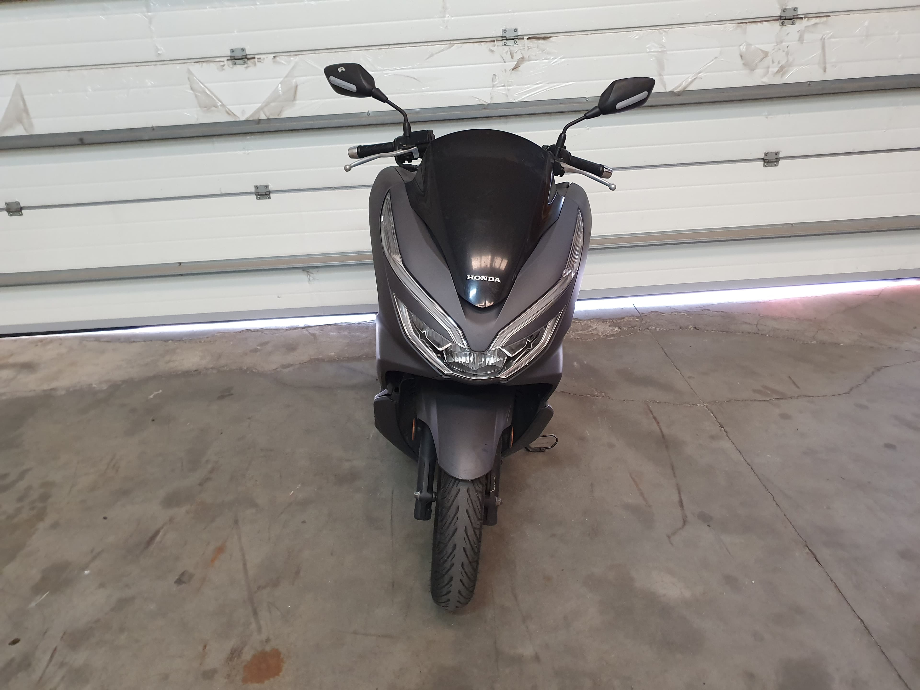 Honda PCX · Ano 2019 — image 2