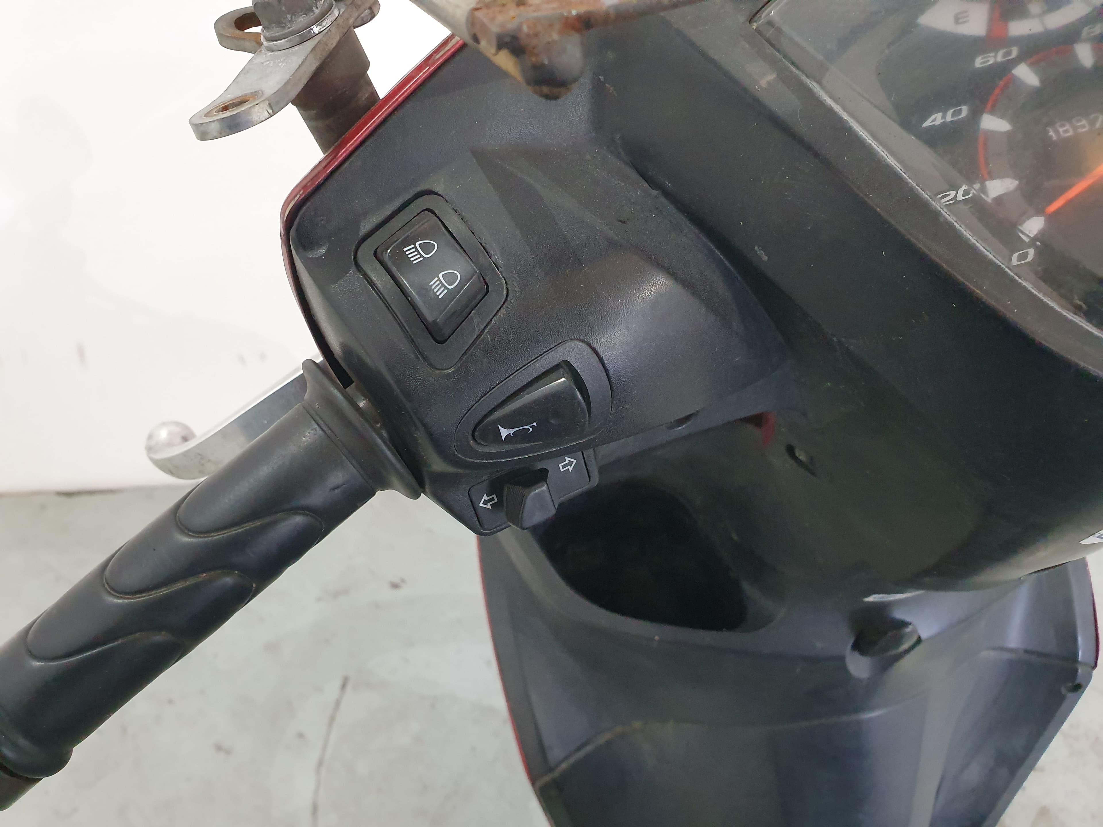 HONDA Vision NSC 110 · Ano 2013 — imagem 13