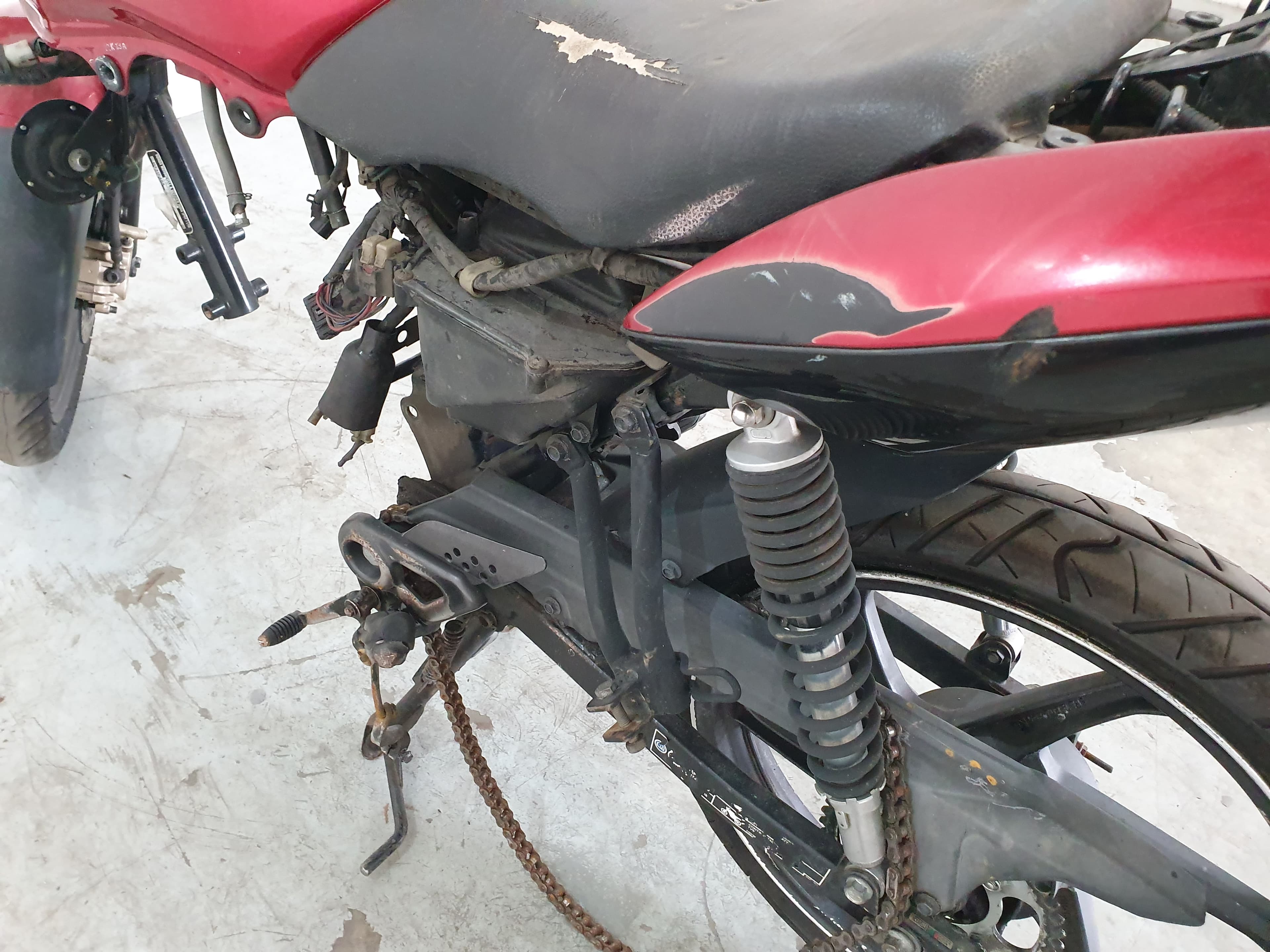 HONDA CBF 125 · Ano 2014 — imagen 9