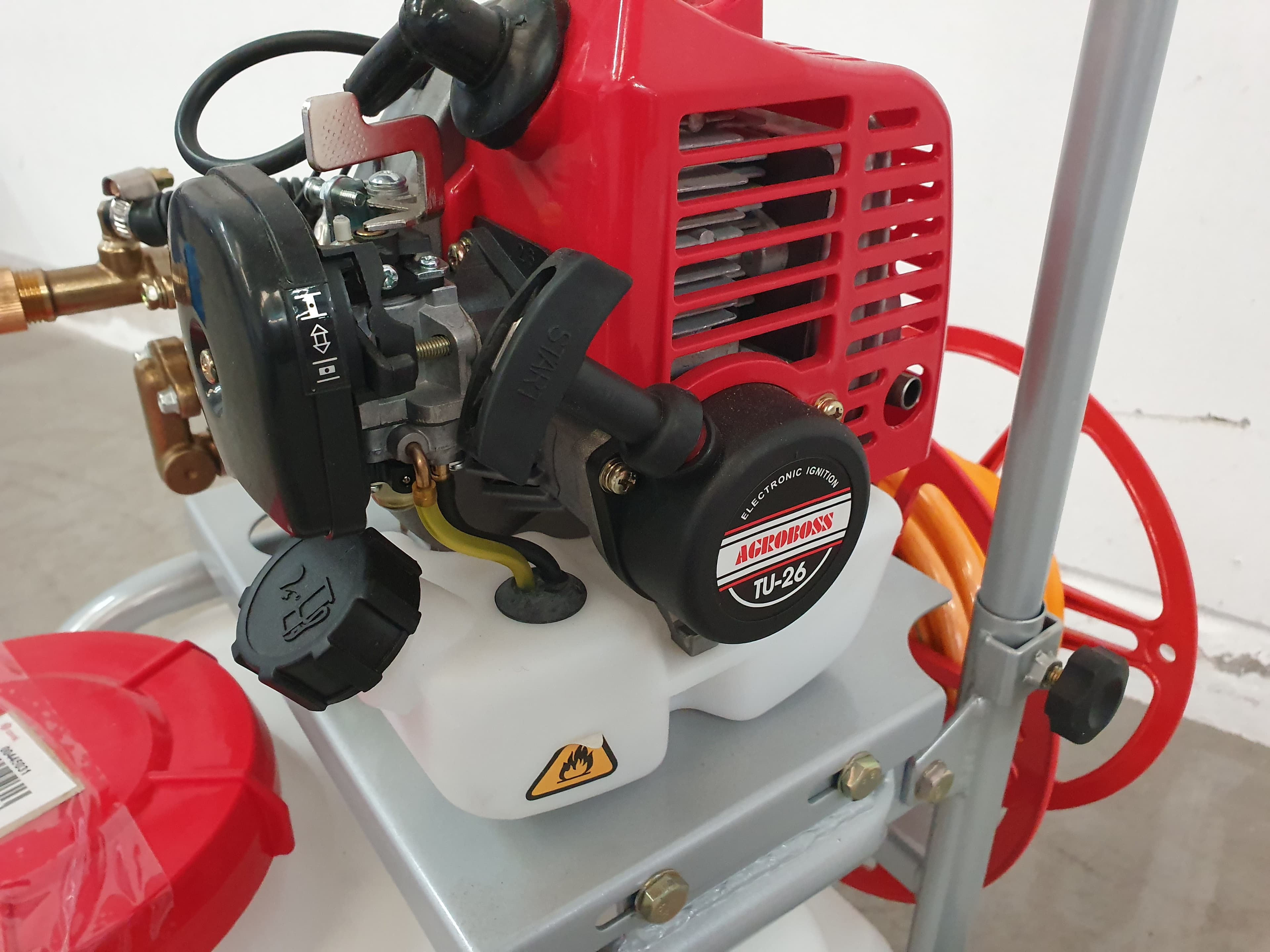 CARRINHO PULVERIZADOR AGROBOSS — imagen 6
