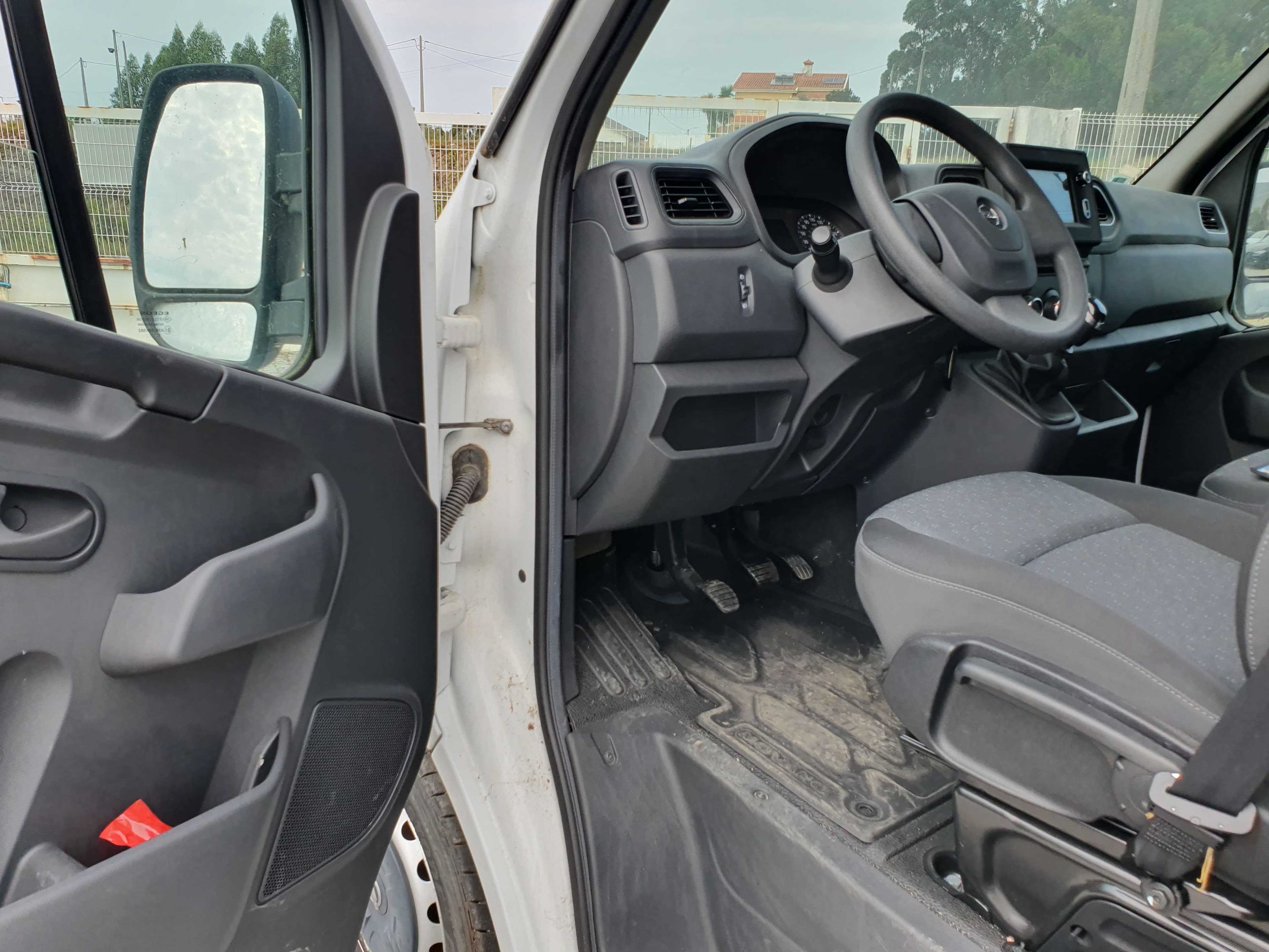 Opel Movano · Ano 2019 — imagem 18