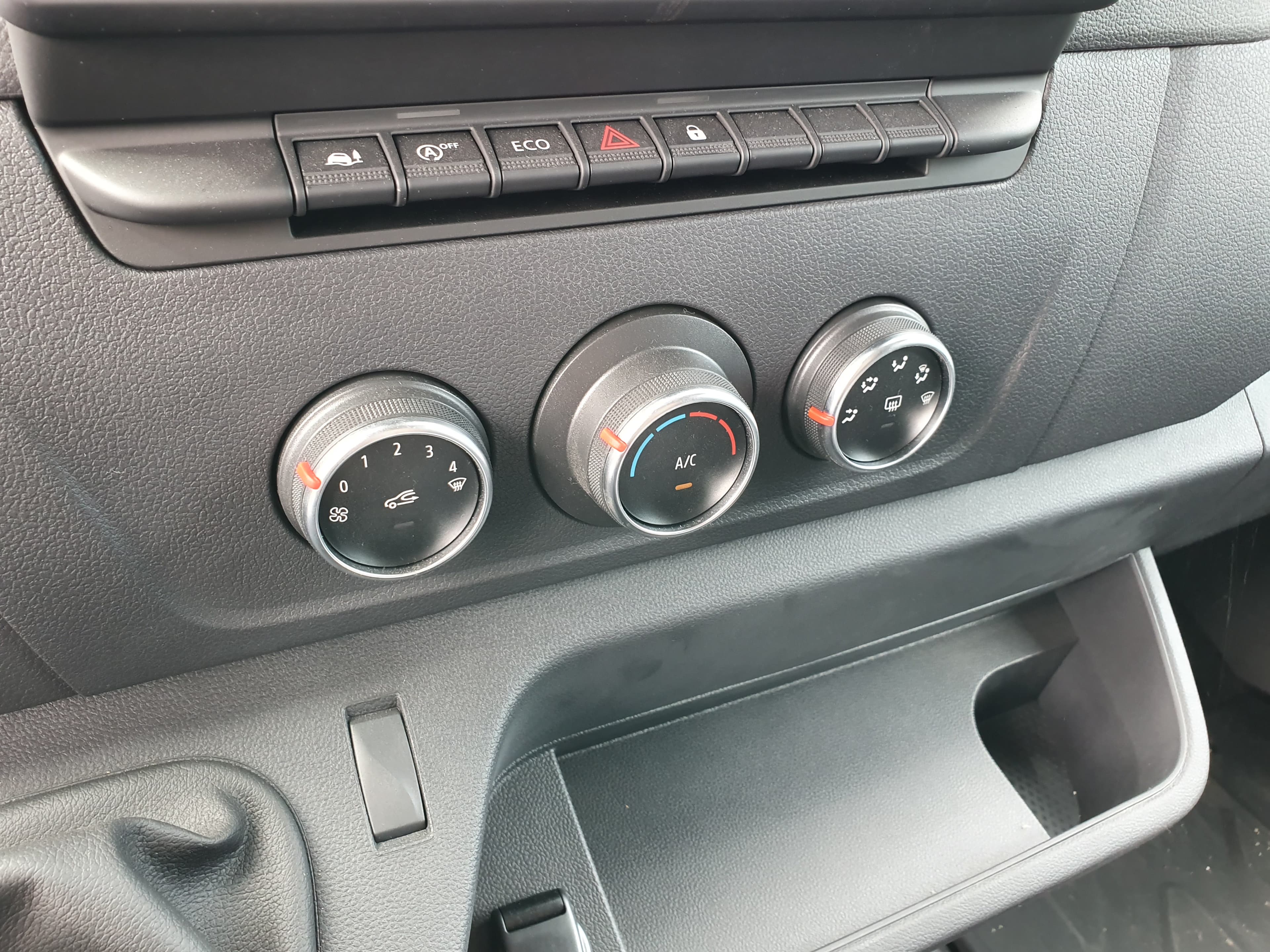 Opel Movano · Ano 2019 — imagem 25