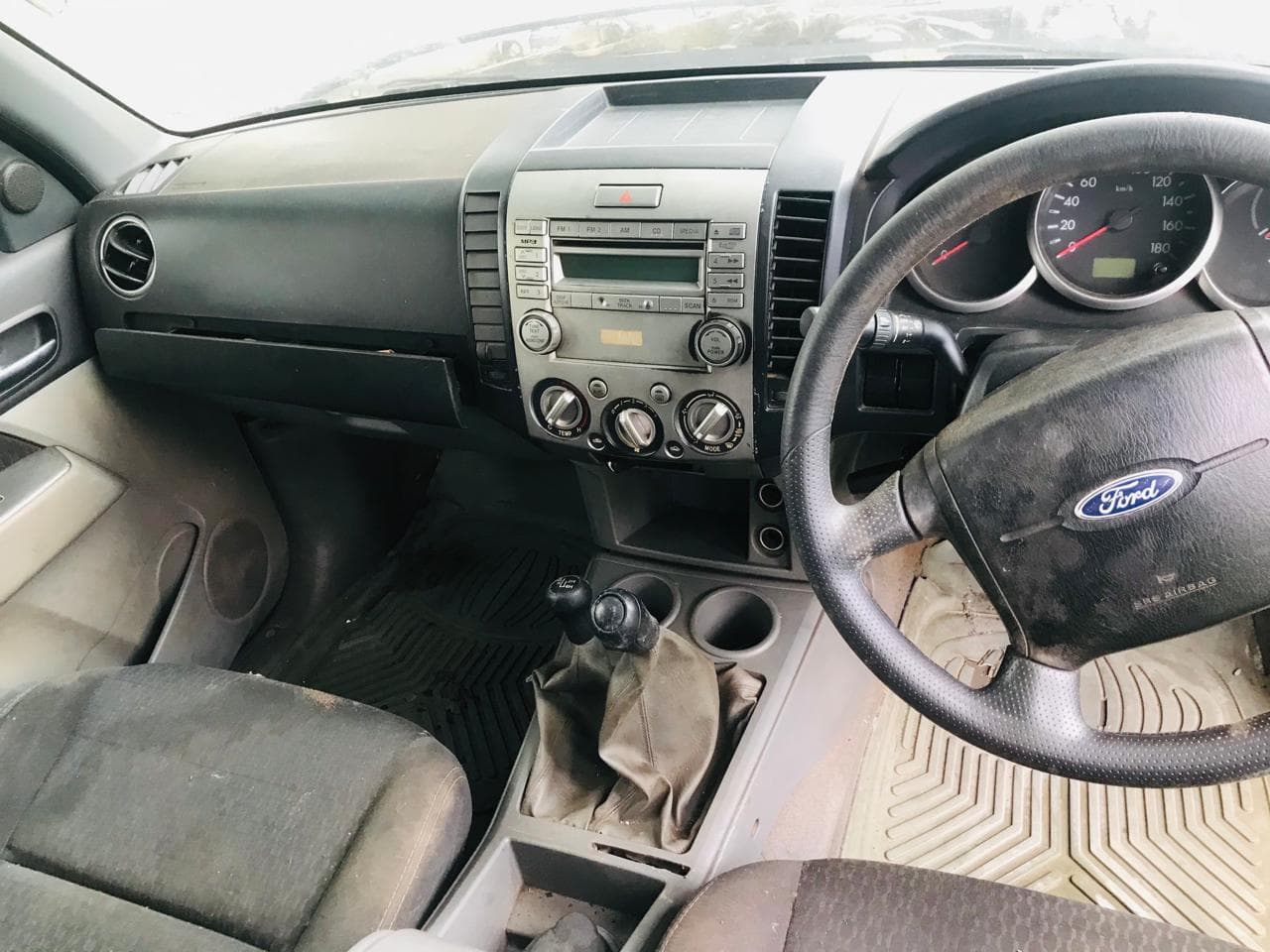 Ford Ranger · Ano 2010 — imagen 6