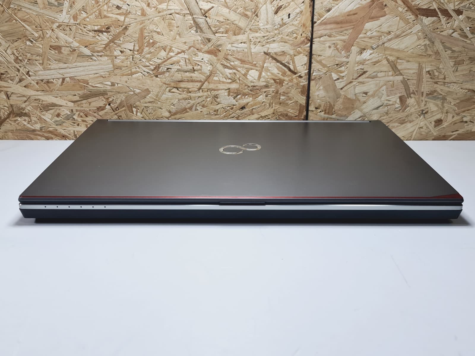 Fujitsu Celsius H770 Laptop — image 3