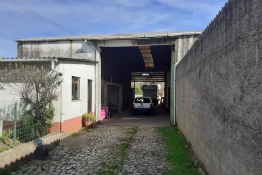 Armazém + Moradia · Albergaria-a-Velha, Aveiro — image 2