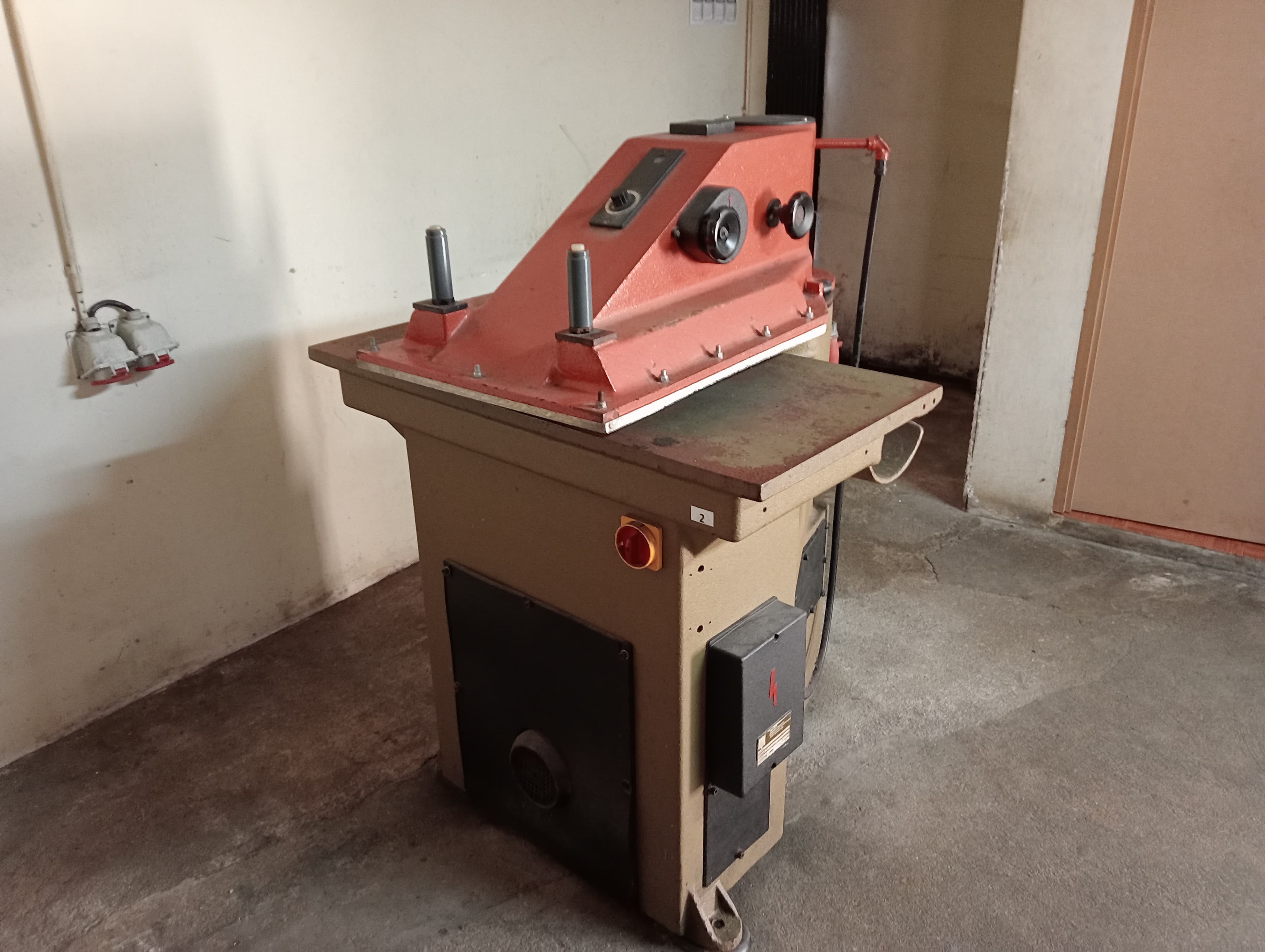 Balancín de brazo — imagen 1