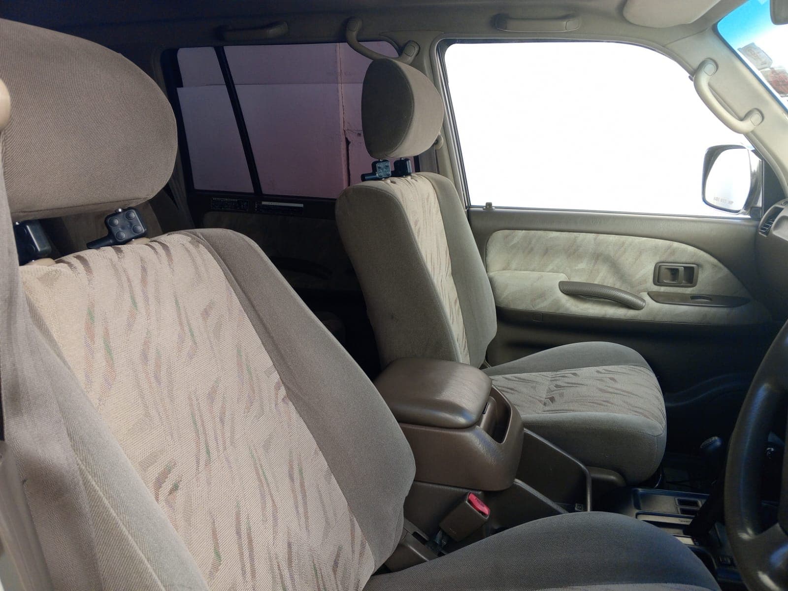 Toyota Land Cruiser Prado — imagem 8