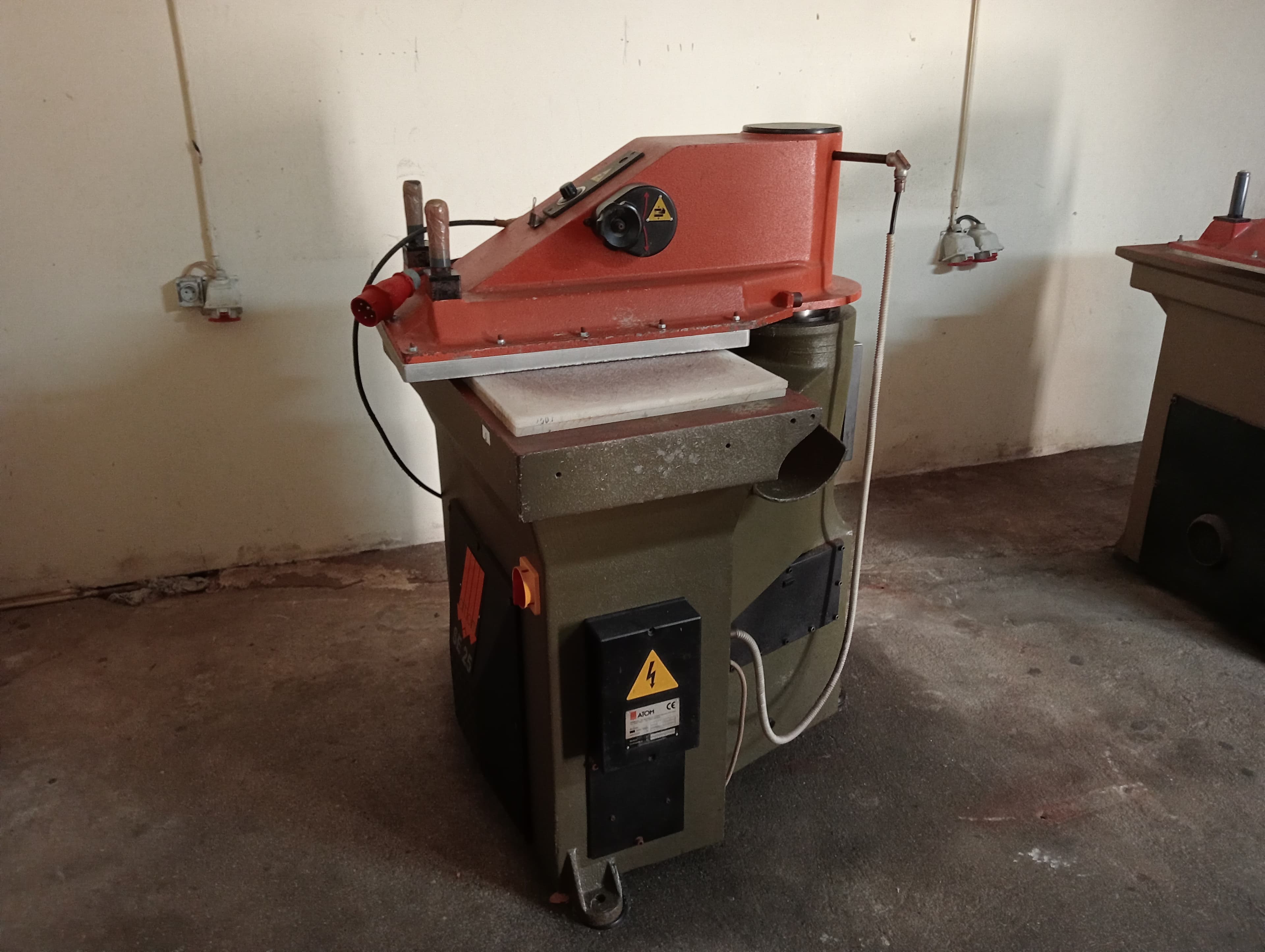 Totalidade · Equipamentos · Indústria de Calçado — imagen 2