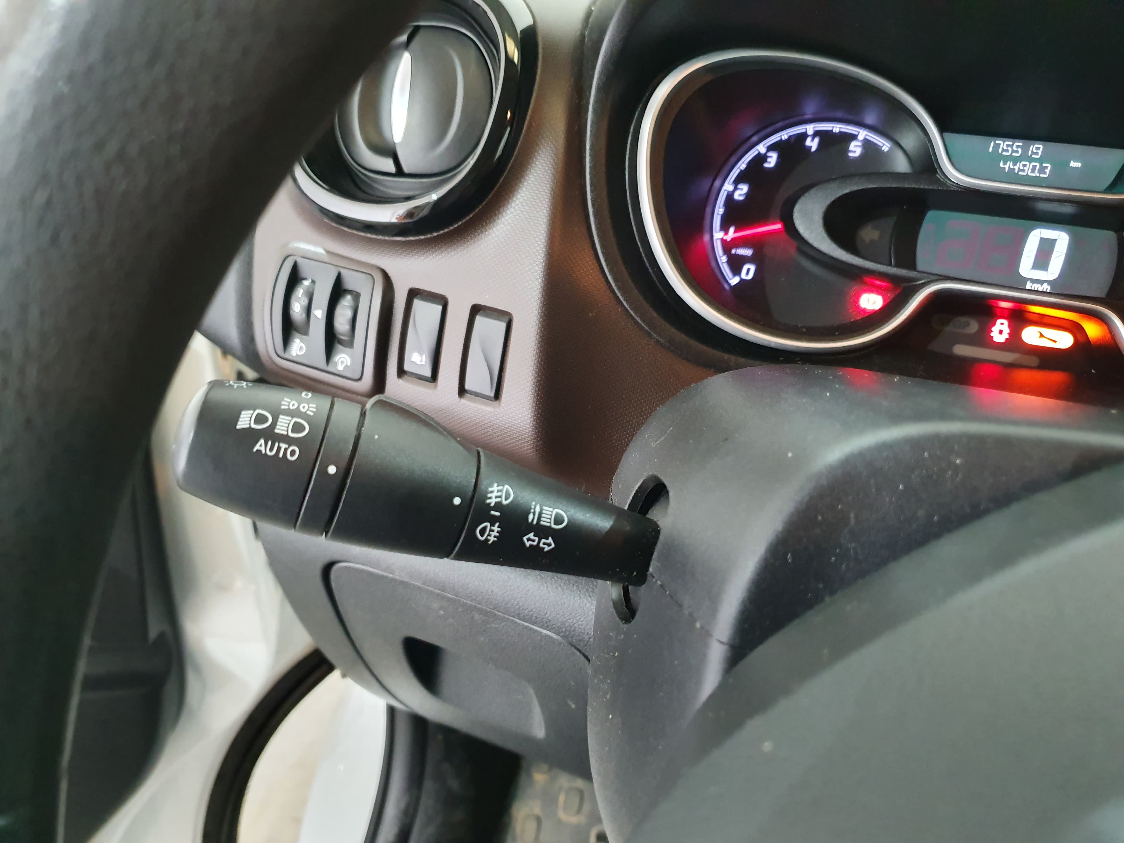 Fiat Talento 2.0 · Ano 2020 — imagem 35