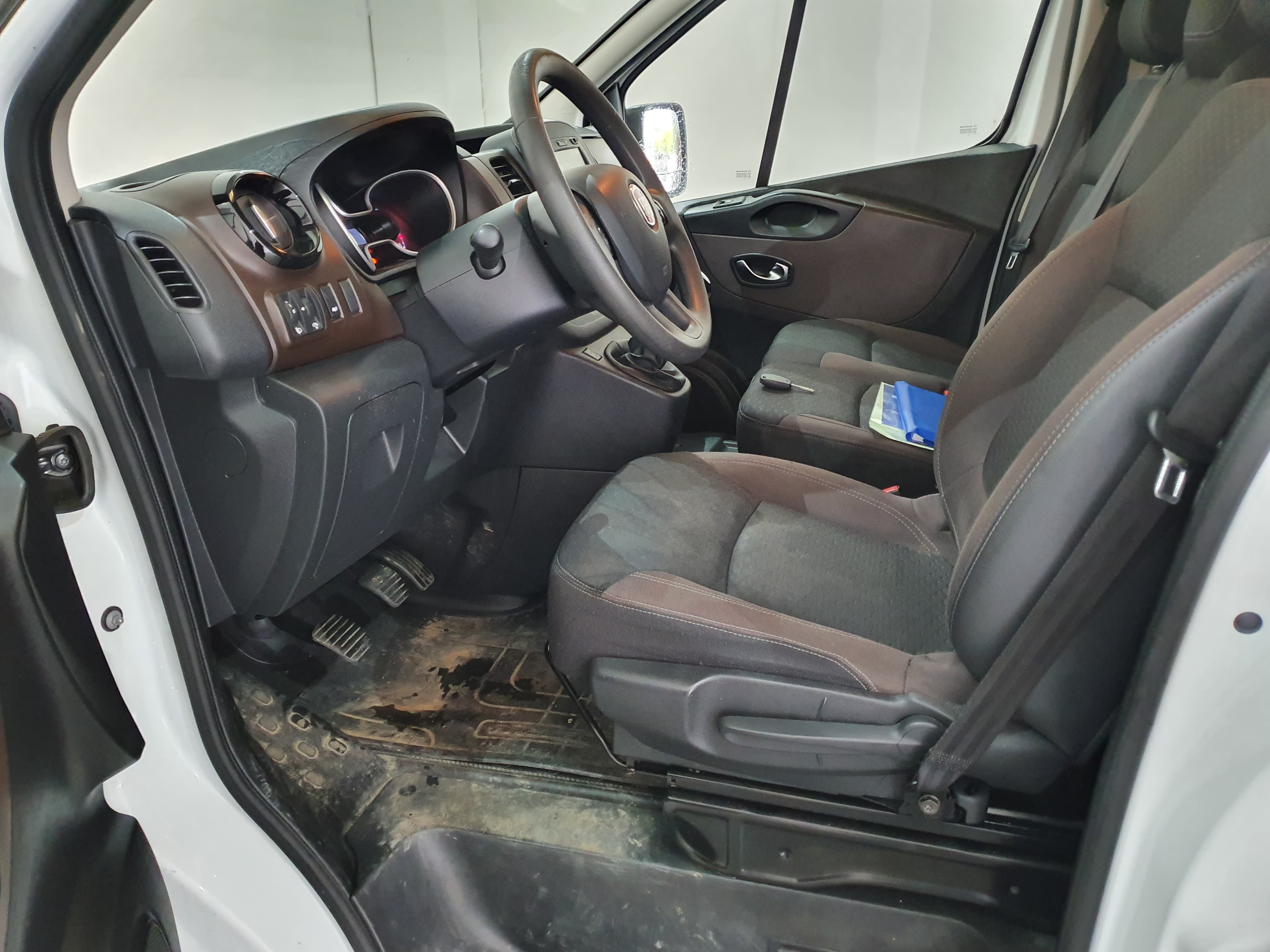 Fiat Talento 2.0 · Ano 2020 — imagem 26
